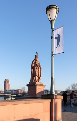 Image 10 of 16