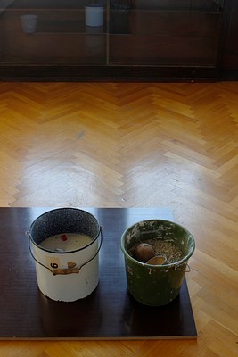 Image 16 of 28