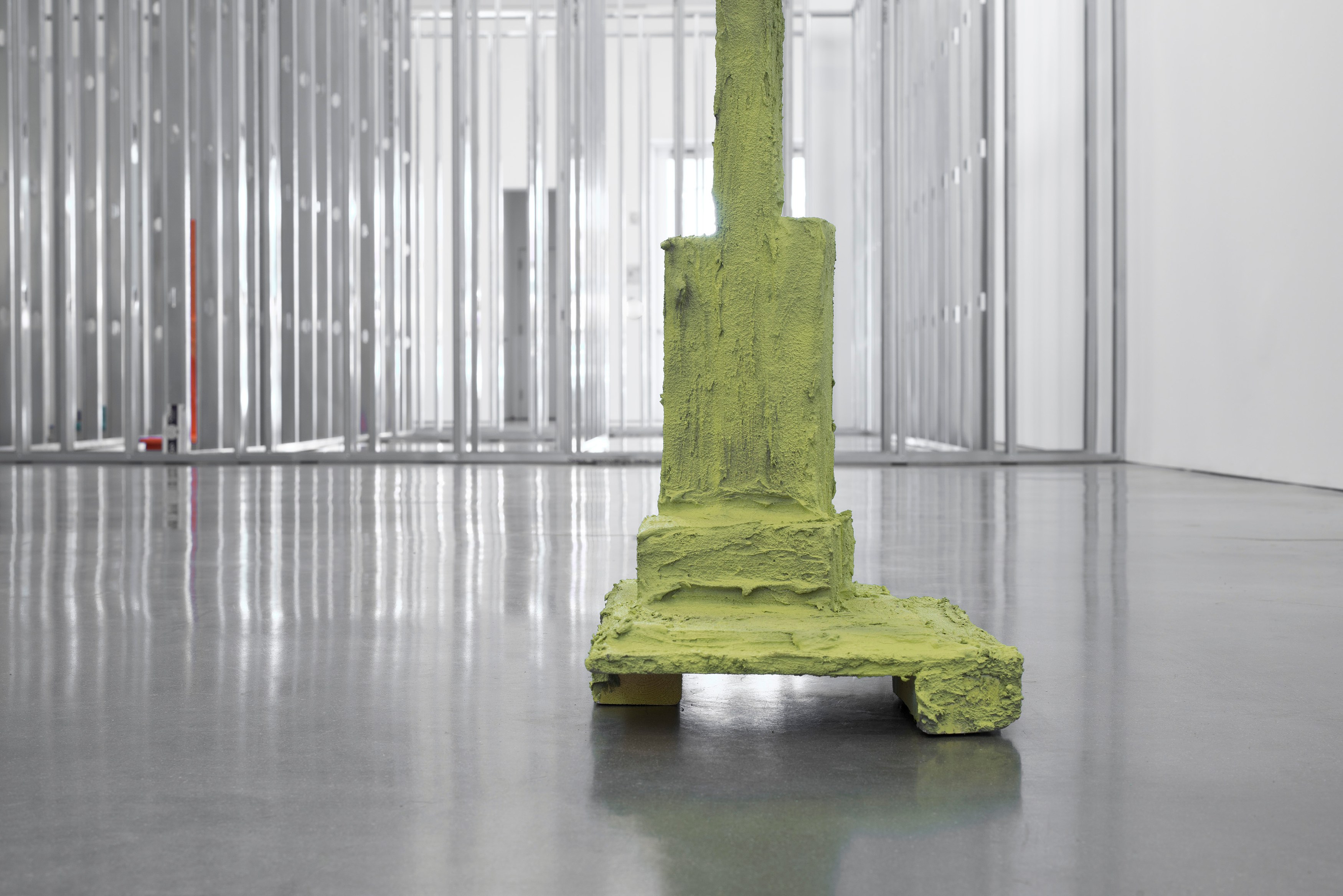 Rachel Harrison, Three Young Framers at Regen Projects, photo 16