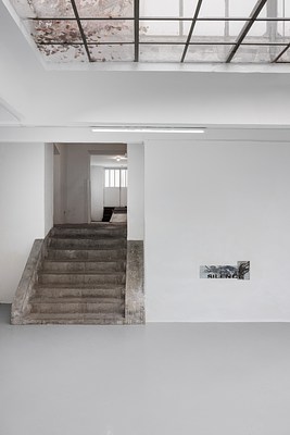 Image 4 of 10