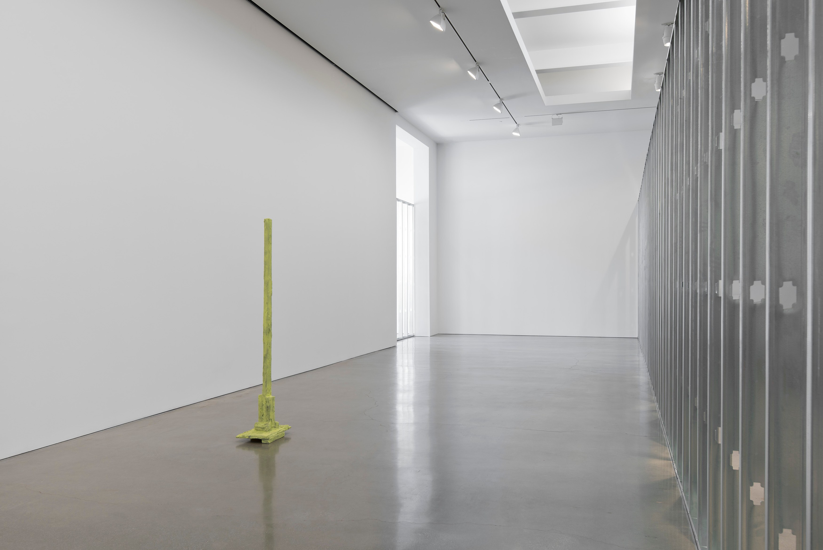 Rachel Harrison, Three Young Framers at Regen Projects, photo 30