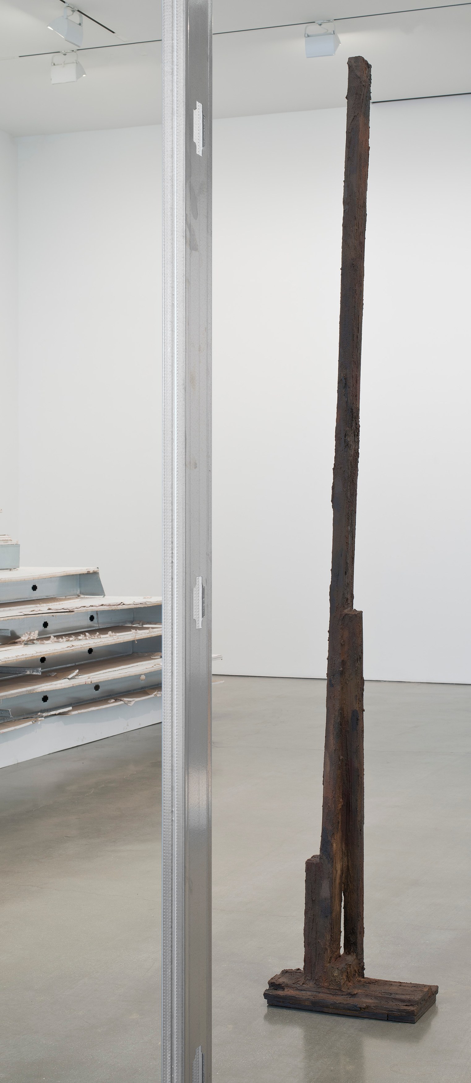 Rachel Harrison, Three Young Framers at Regen Projects, photo 38