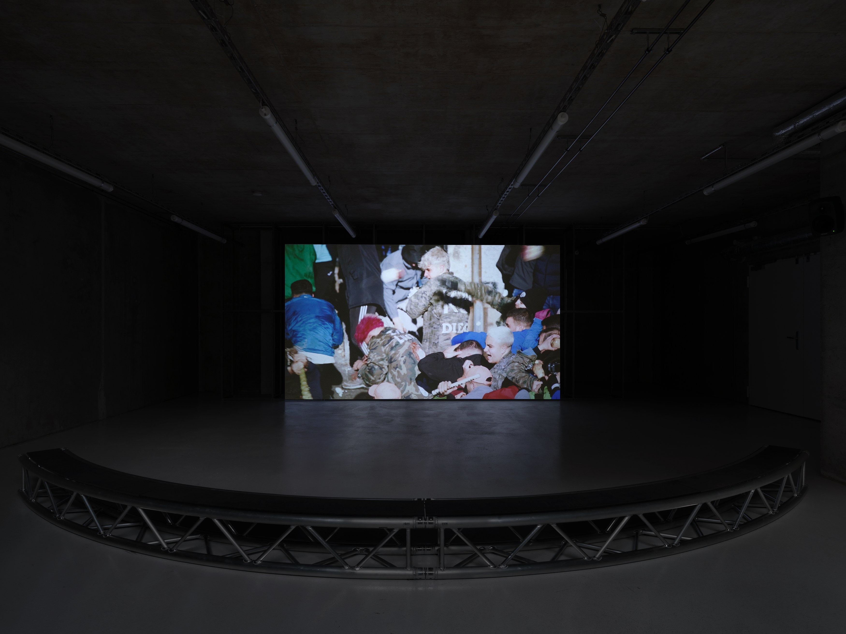 Yalda Afsah, Barrage at Galerie Molitor, photo 3