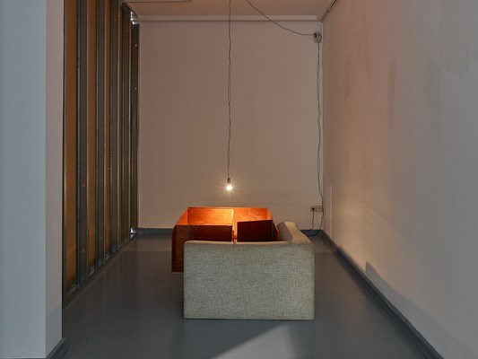 Image 7 of 27