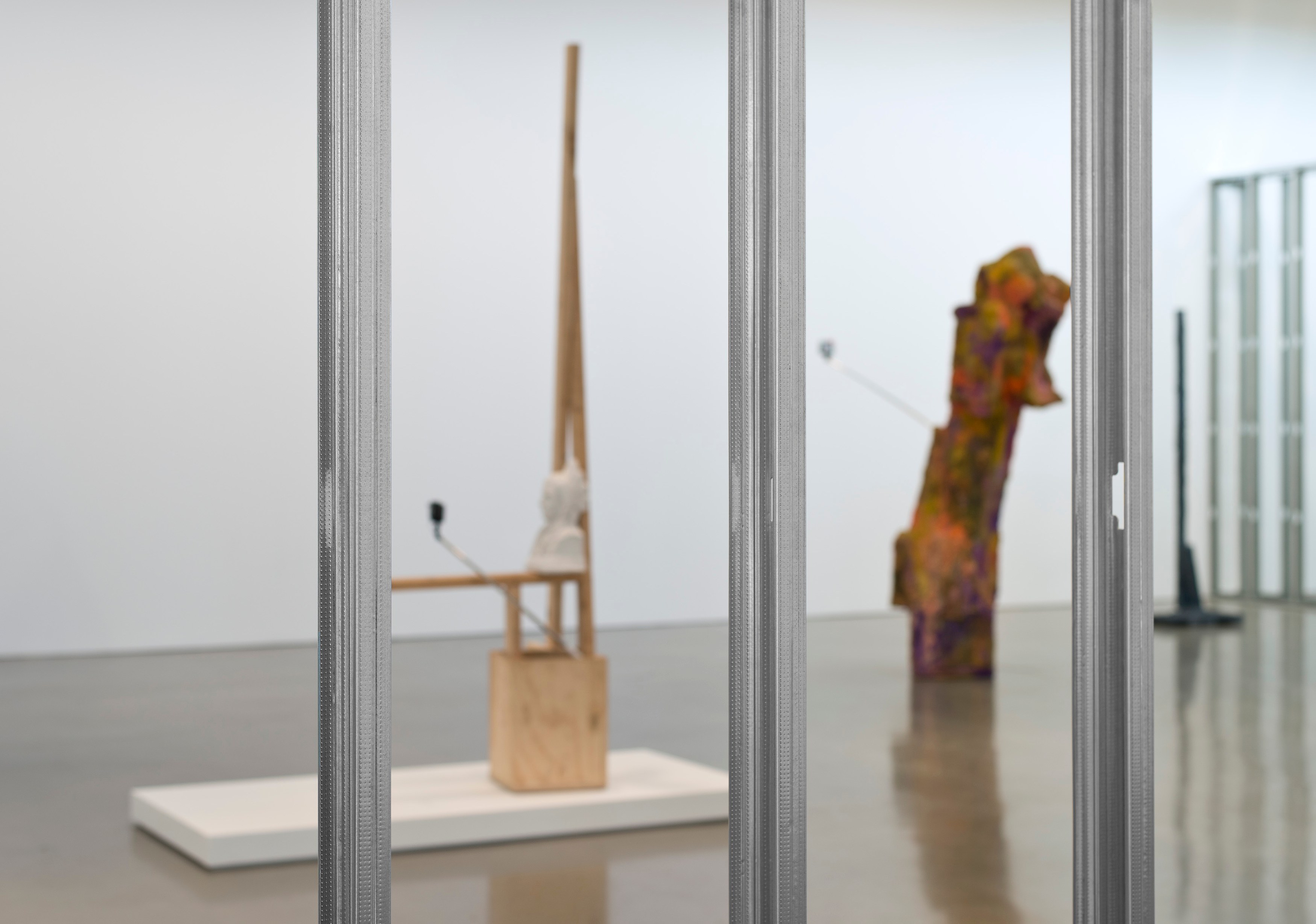 Rachel Harrison, Three Young Framers at Regen Projects, photo 41