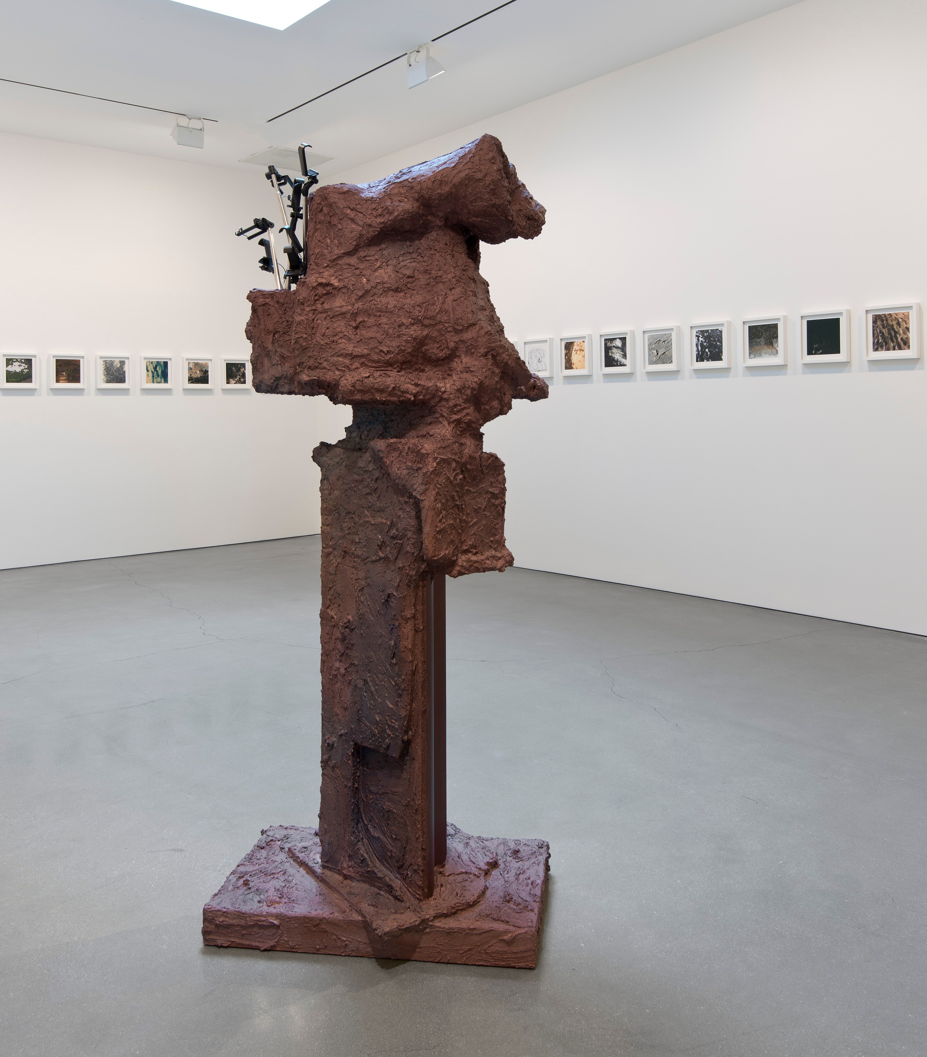 Rachel Harrison, Three Young Framers at Regen Projects, photo 71