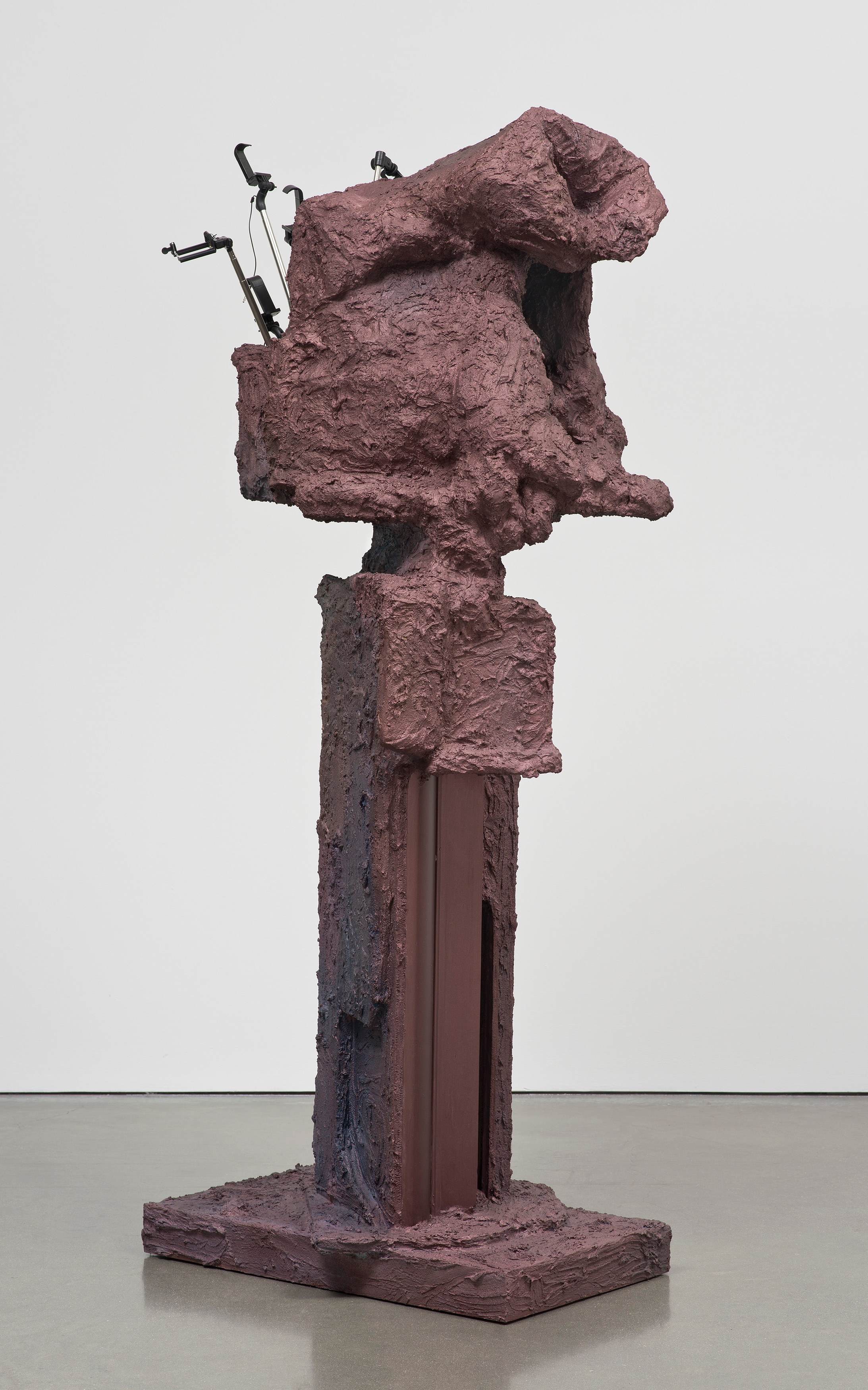 Rachel Harrison, Three Young Framers at Regen Projects, photo 101