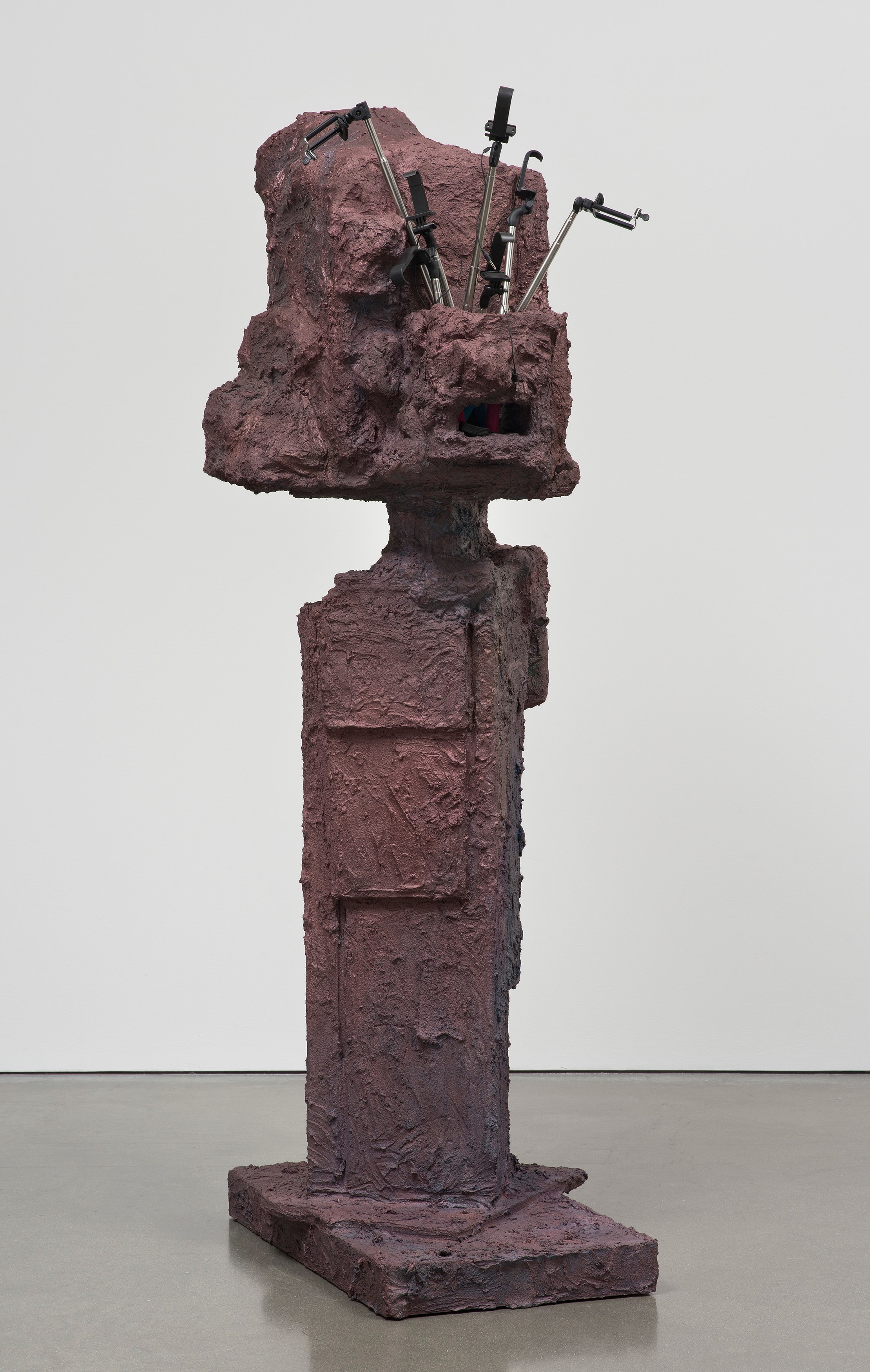Rachel Harrison, Three Young Framers at Regen Projects, photo 106