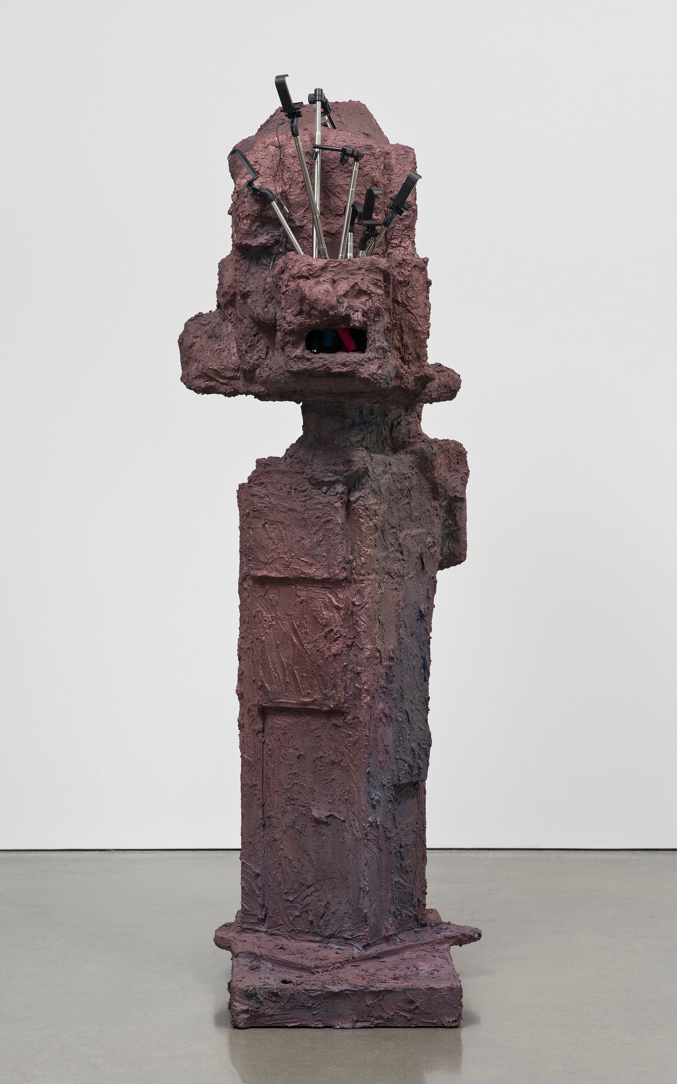 Rachel Harrison, Three Young Framers at Regen Projects, photo 107