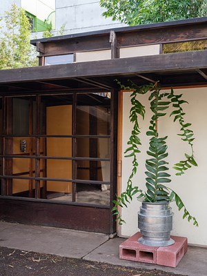 Image 11 of 12