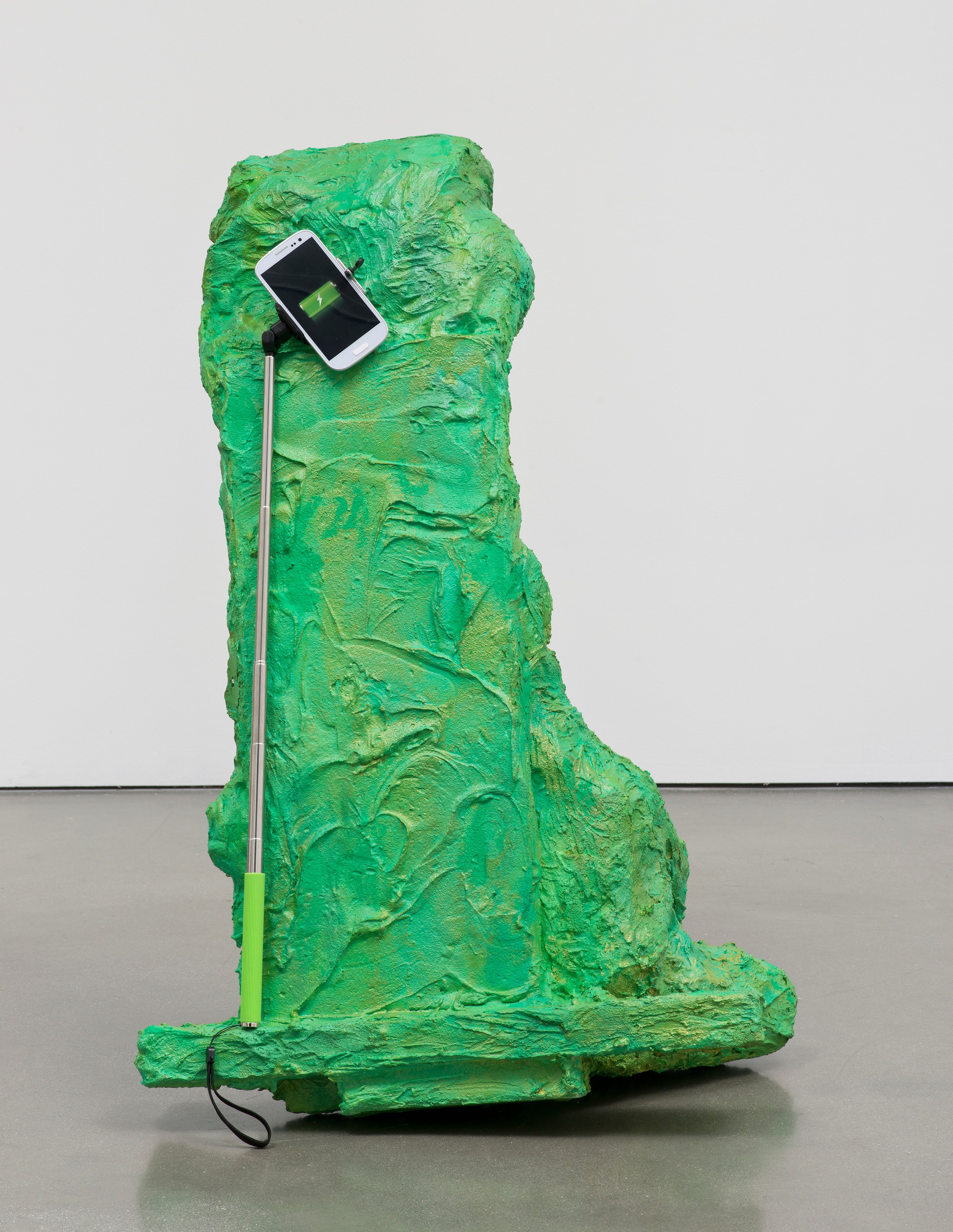 Rachel Harrison, Three Young Framers at Regen Projects, photo 119