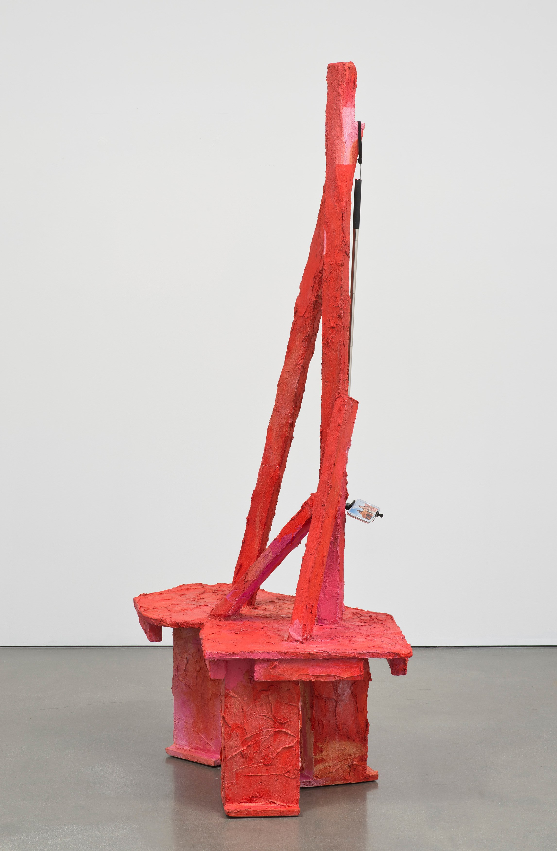 Rachel Harrison, Three Young Framers at Regen Projects, photo 136