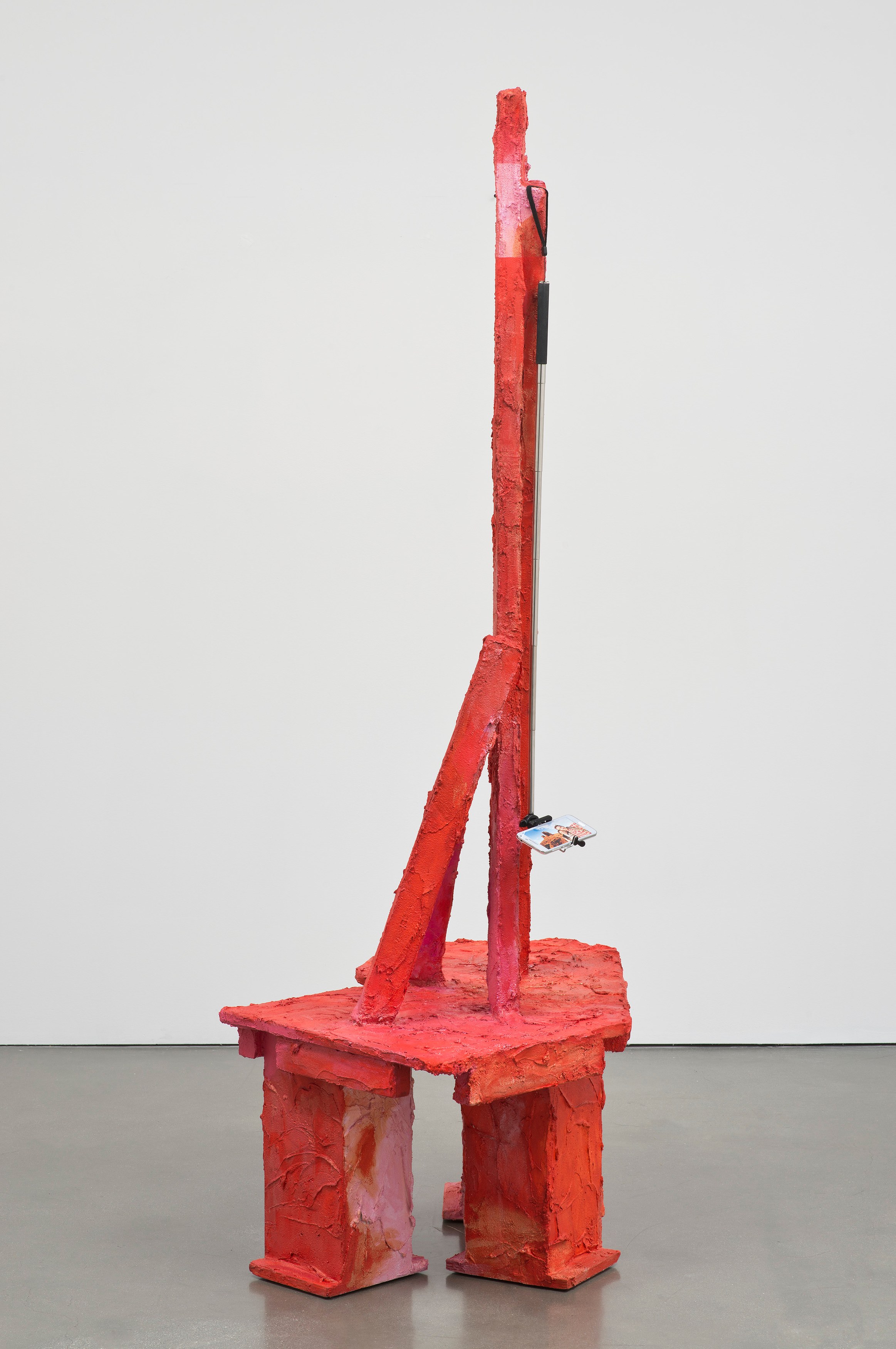 Rachel Harrison, Three Young Framers at Regen Projects, photo 137