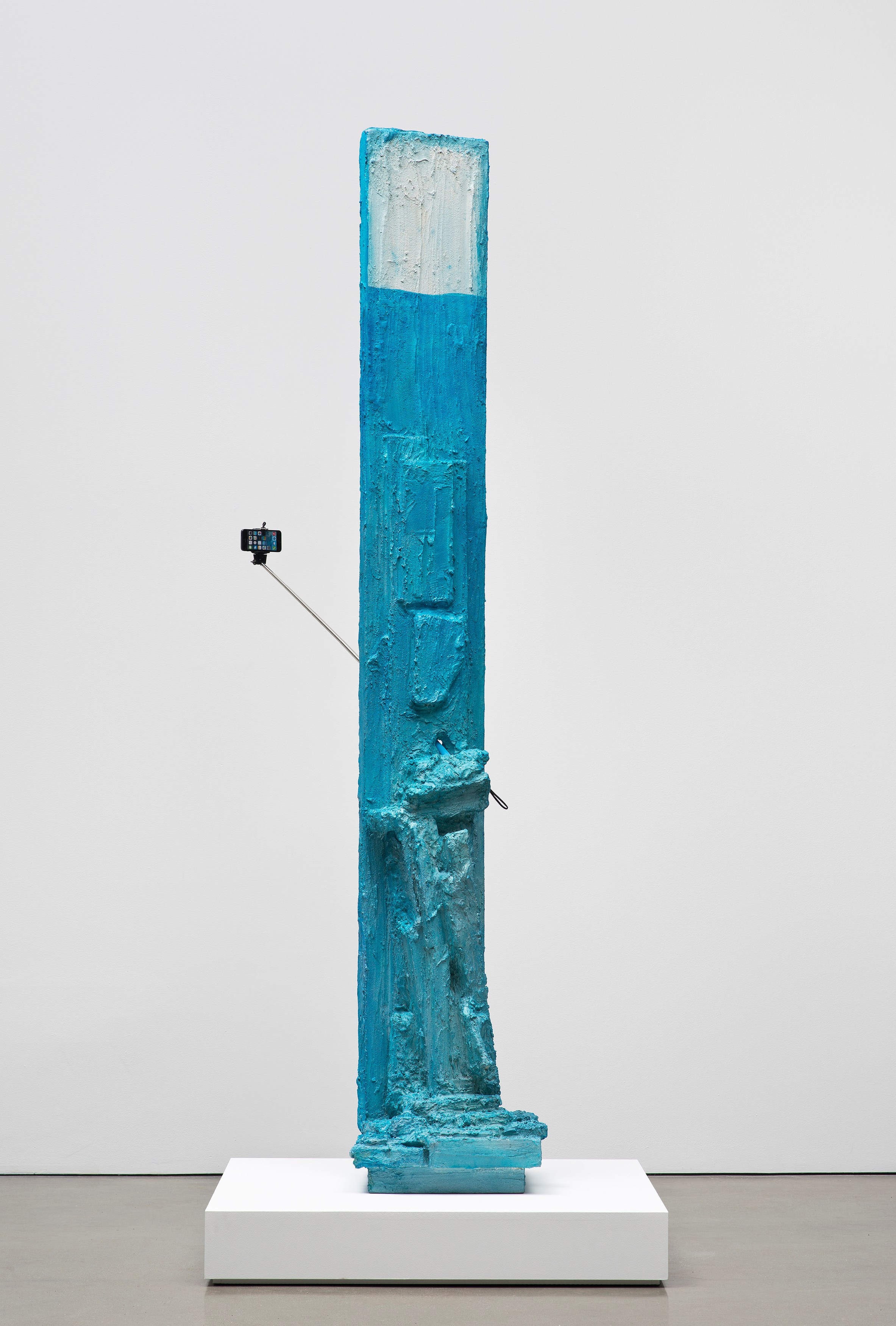 Rachel Harrison, Three Young Framers at Regen Projects, photo 146
