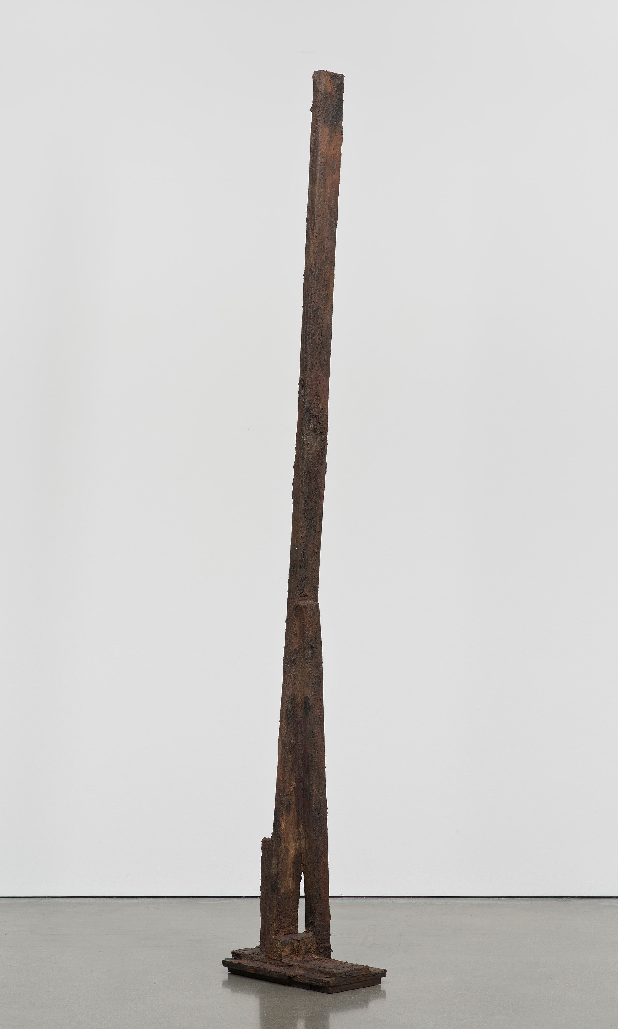 Rachel Harrison, Three Young Framers at Regen Projects, photo 177
