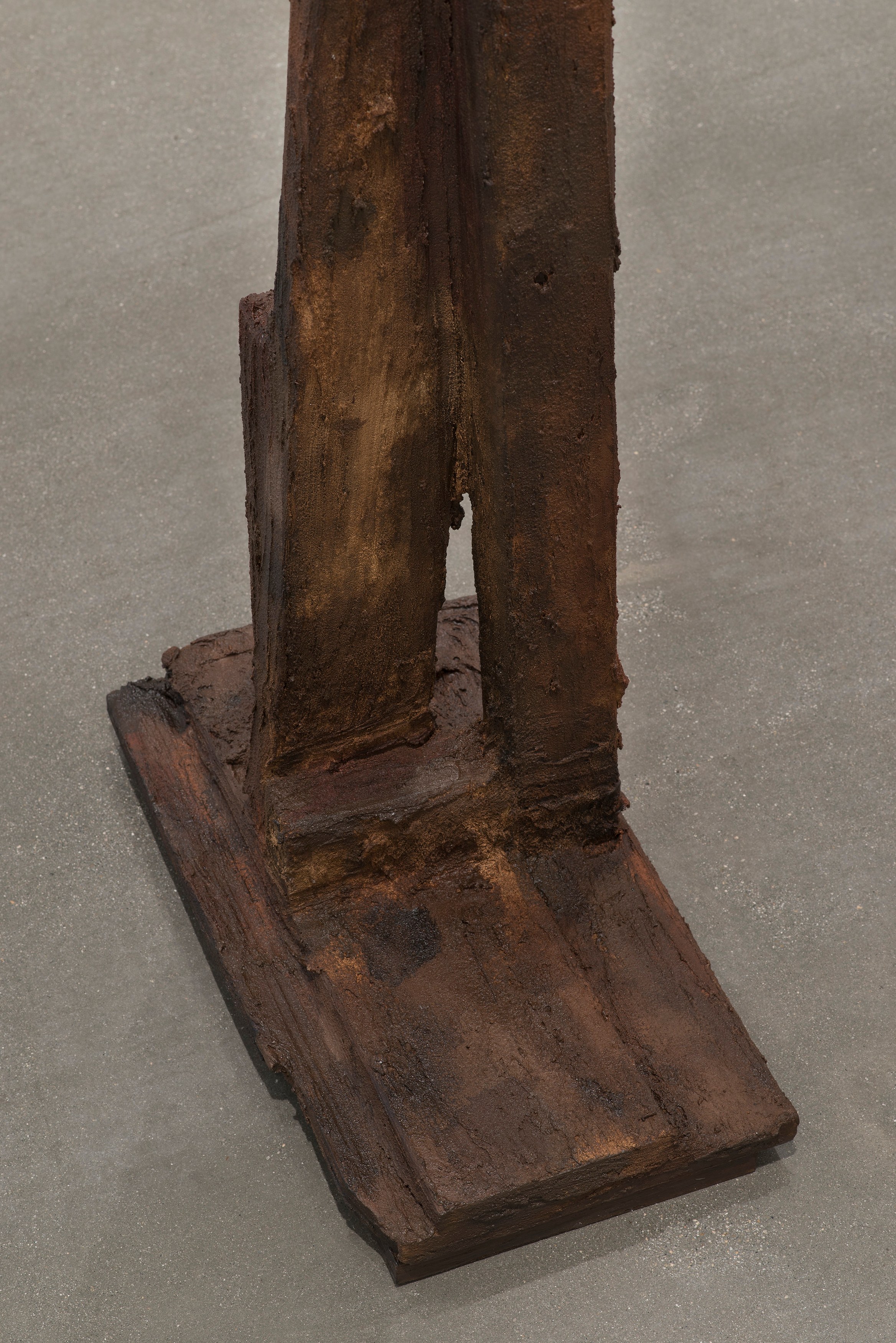 Rachel Harrison, Three Young Framers at Regen Projects, photo 182