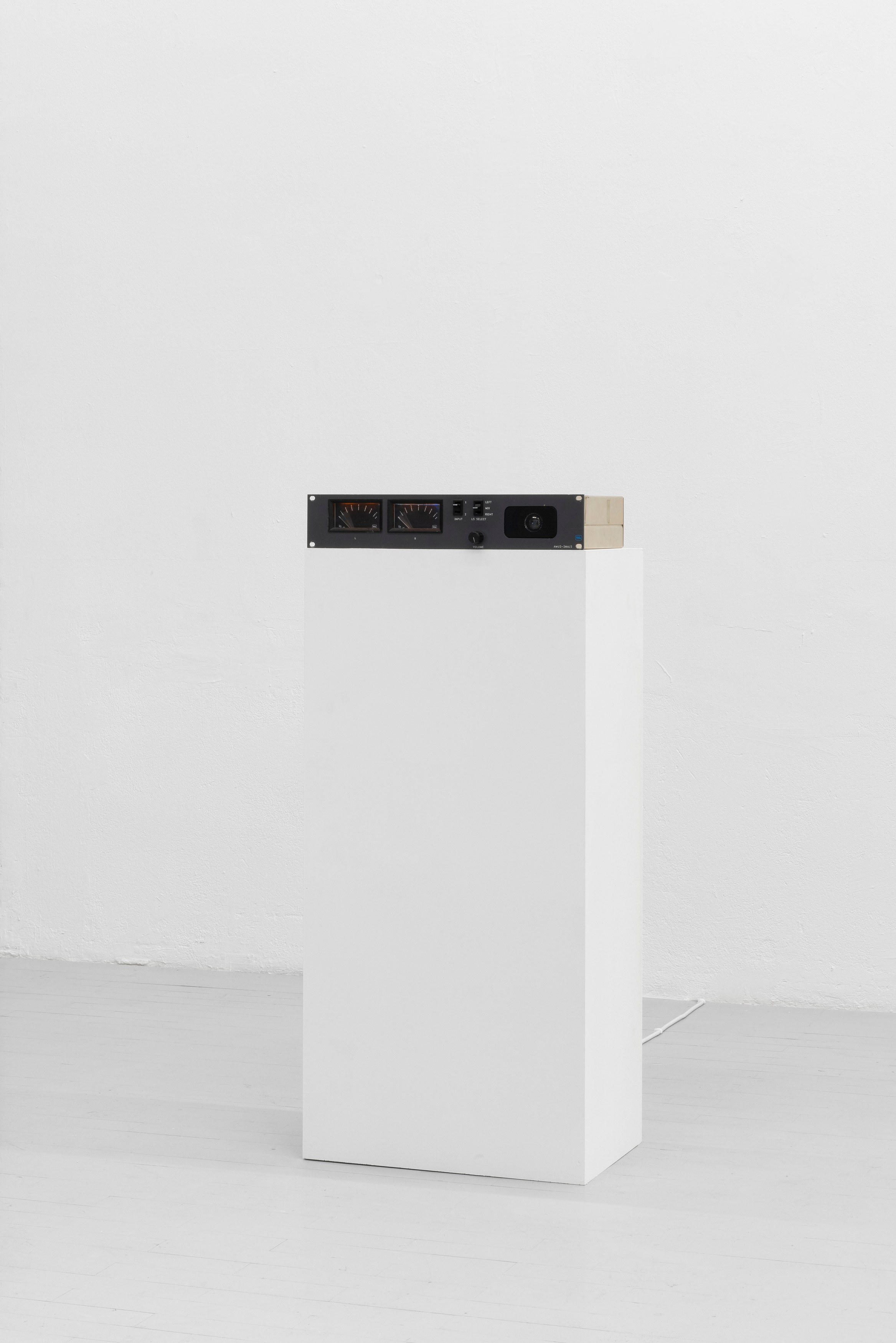 Burkhard Beschow, Suspension at Scherben, photo 3