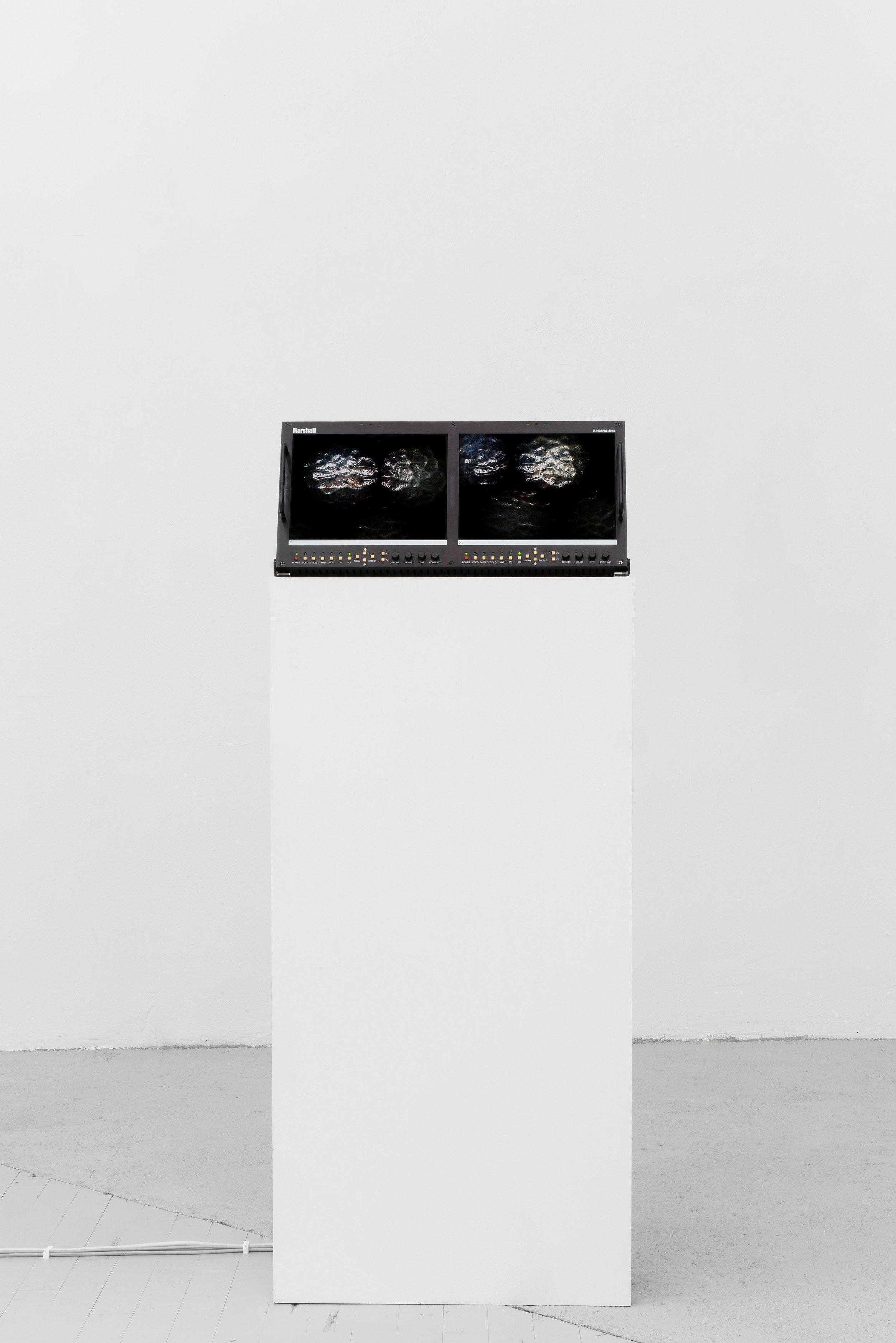 Burkhard Beschow, Suspension at Scherben, photo 6