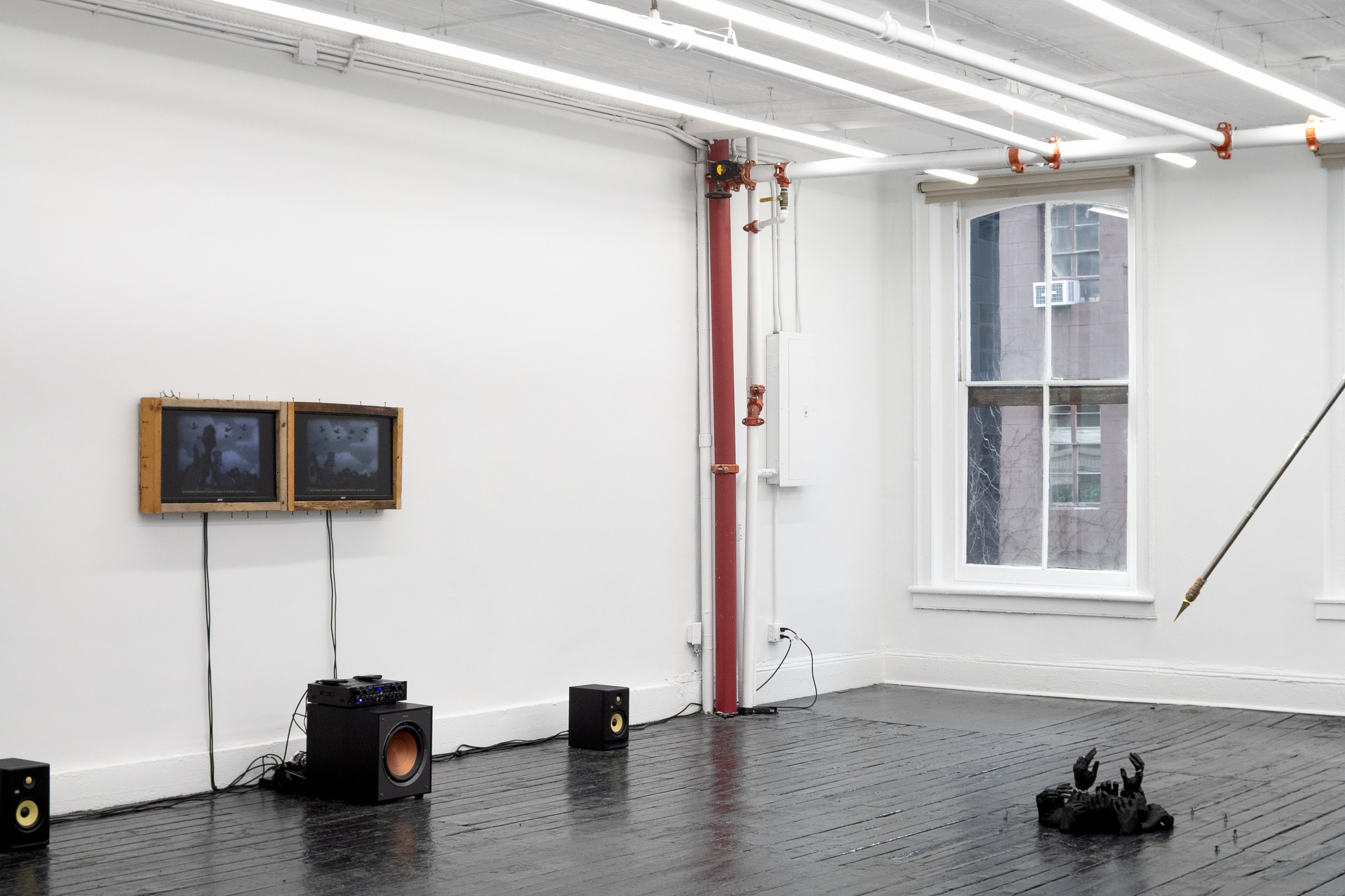 Cameron A. Granger, Shelf at Kate Werble, photo 10