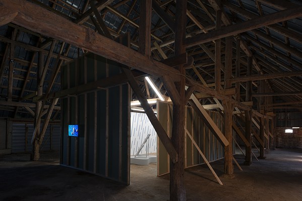 Image 4 of 21