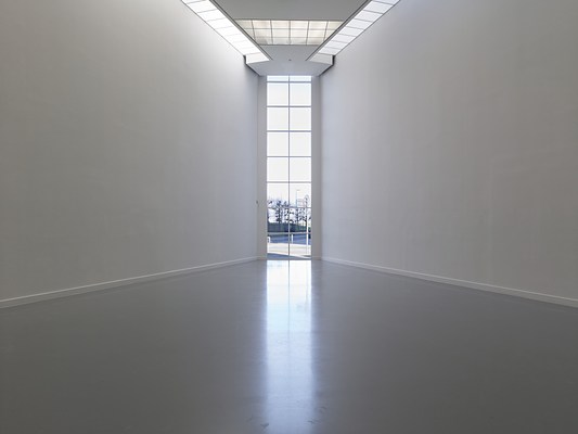 Image 11 of 16