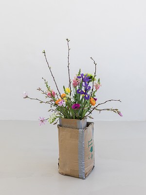 Image 4 of 28