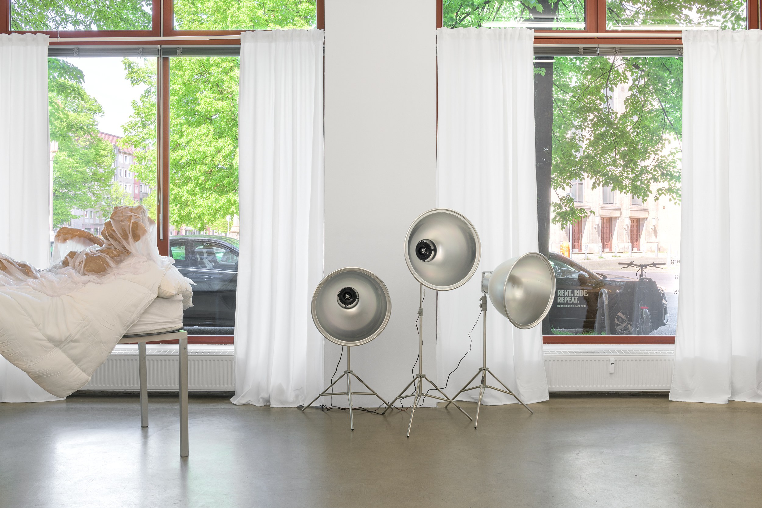 Rebekka Benzenberg, Dream Baby Dream at Anton Janizewski, photo 6