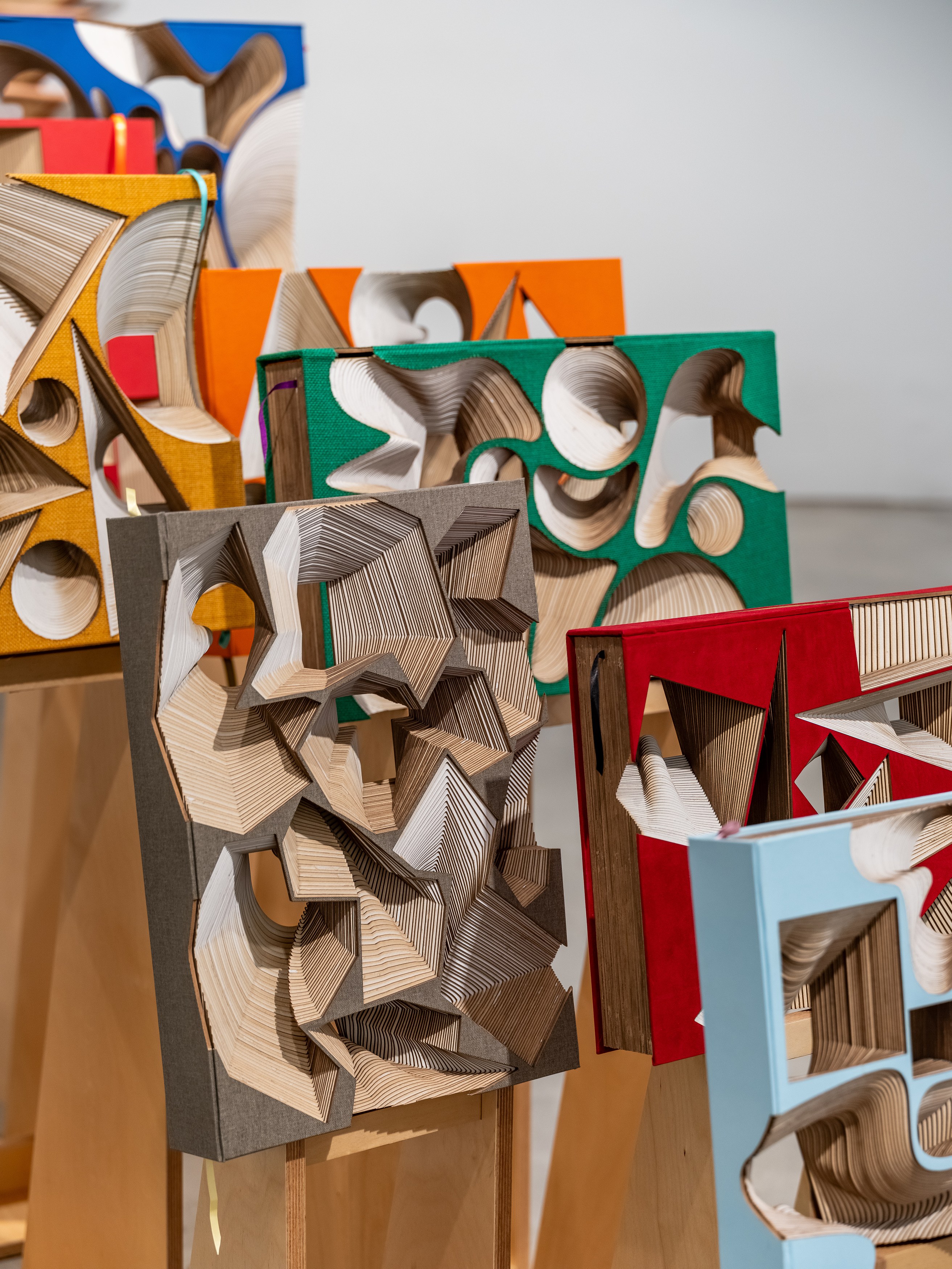 Marco A. Castillo, From the Circle to the Star at Nara Roesler, photo 16