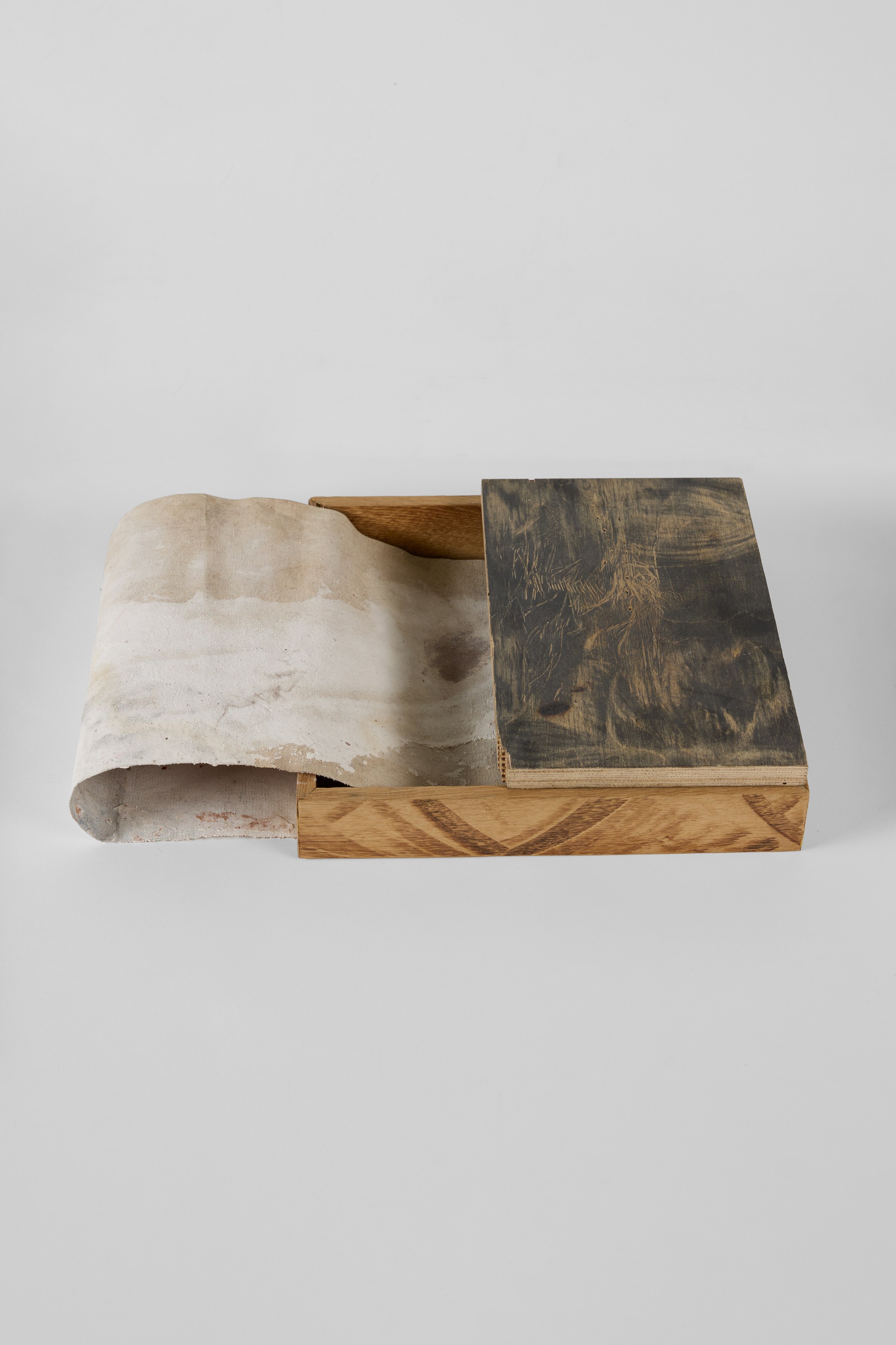 Elene Latchkepiani, What has already happened at Galerie Derouillon, photo 36