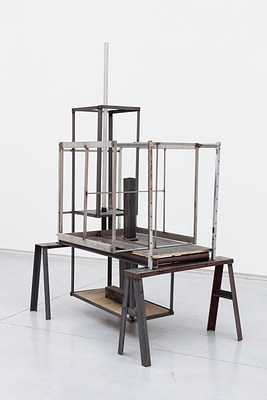 Image 4 of 16