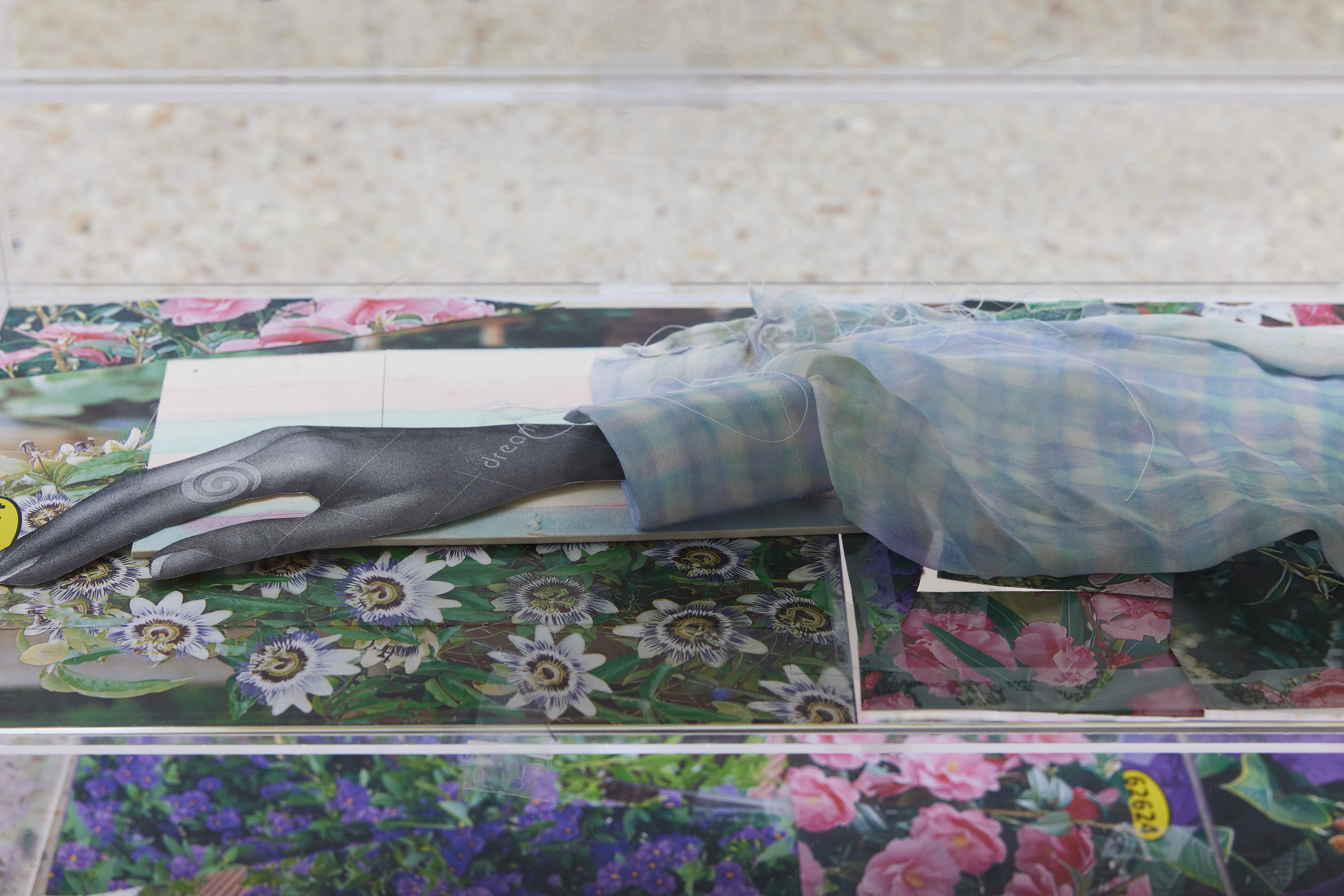 Anne Bourse, Dissociation at Tragic Venus, CELESTE | data center Marilyn, Champs-sur-Marne, photo 11