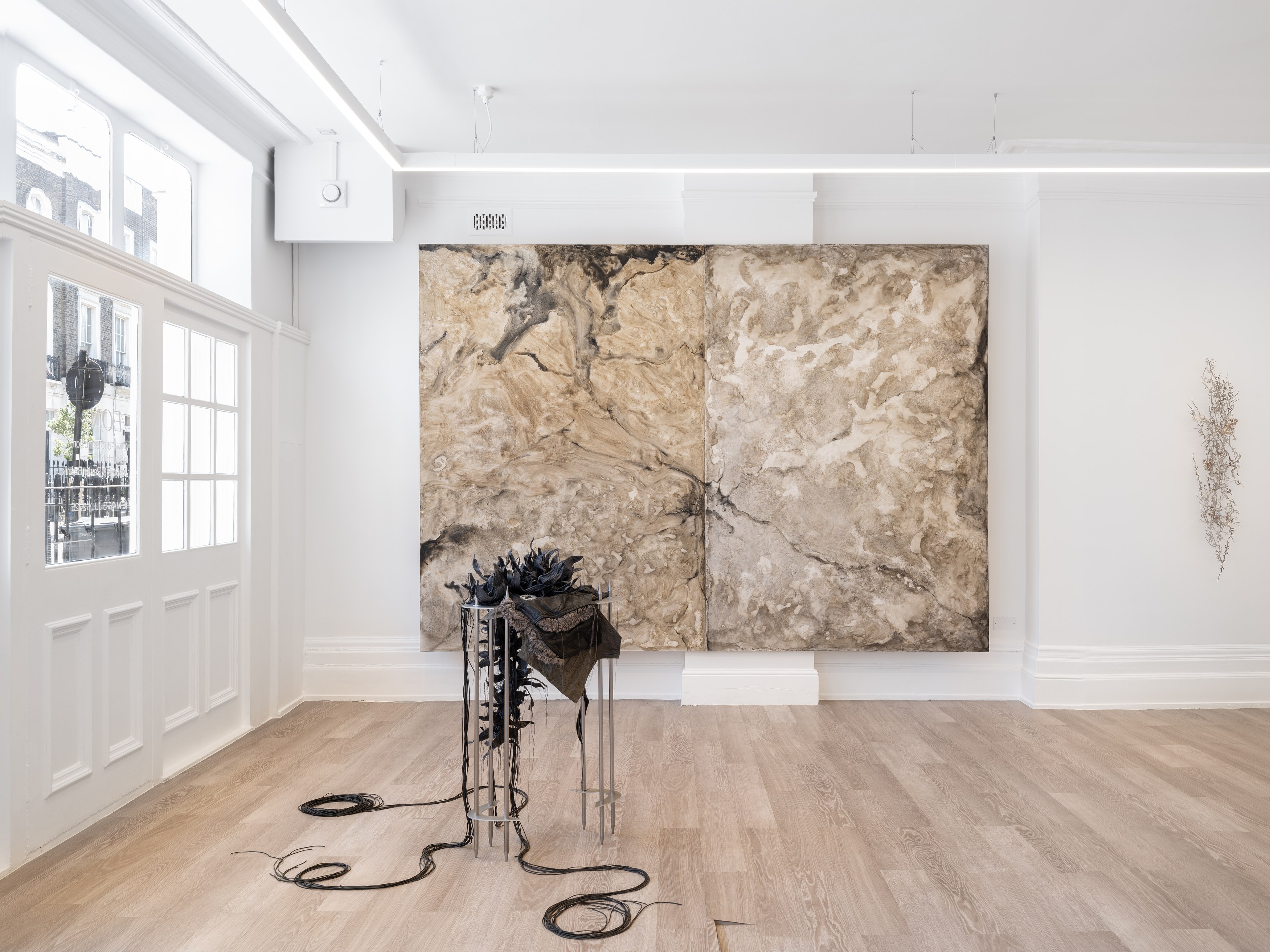 Inside Job (Ula Lucińska & Michał Knychaus), Æon at KRUPA Gallery, photo 3