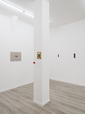 Image 4 of 22