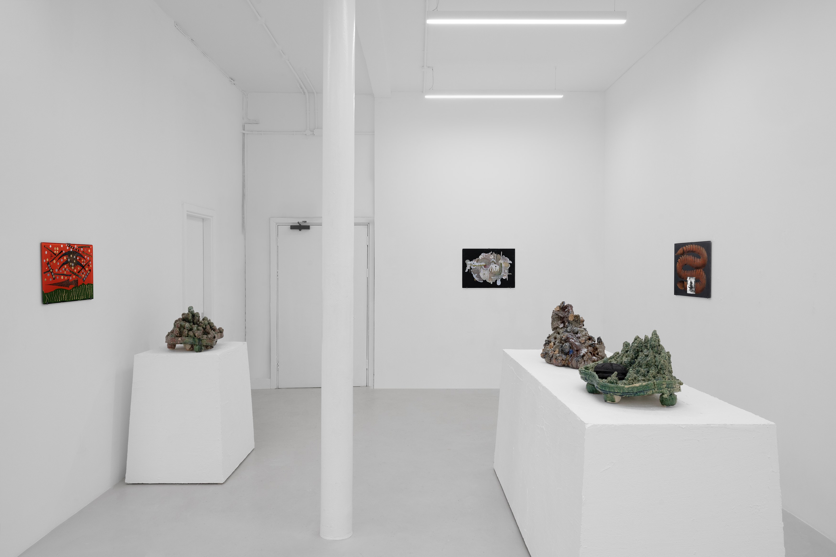 Aaron Angell, NOT ALL ON SHOW: Hinterglasmalerei & Verre églomisé 4-5/2025: ‘Organ Painting’, ‘Bamboo Organ Painting’, ‘Worm Organ Painting’, ‘Intarsia – View’, ‘Intarsia – Shut’, ‘Northern Renaissance Social Abstract Demonstration’, ‘Intarsia – Whitefly’; ‘Pig, tulip, pig, tulip, pig, tulip’; ‘Scholar – Melon’.Oribe 2-5/2025: ‘Melon – Life On Ship’, ‘Abilità Negativa’ (three versions), ‘Tray with Two Capped Heads’, ‘Tray with Clouds’, ‘Gongshi with Carbonised Panis Quadratis’; Shino Americàin & polychrome 2- at Ilenia, photo 13