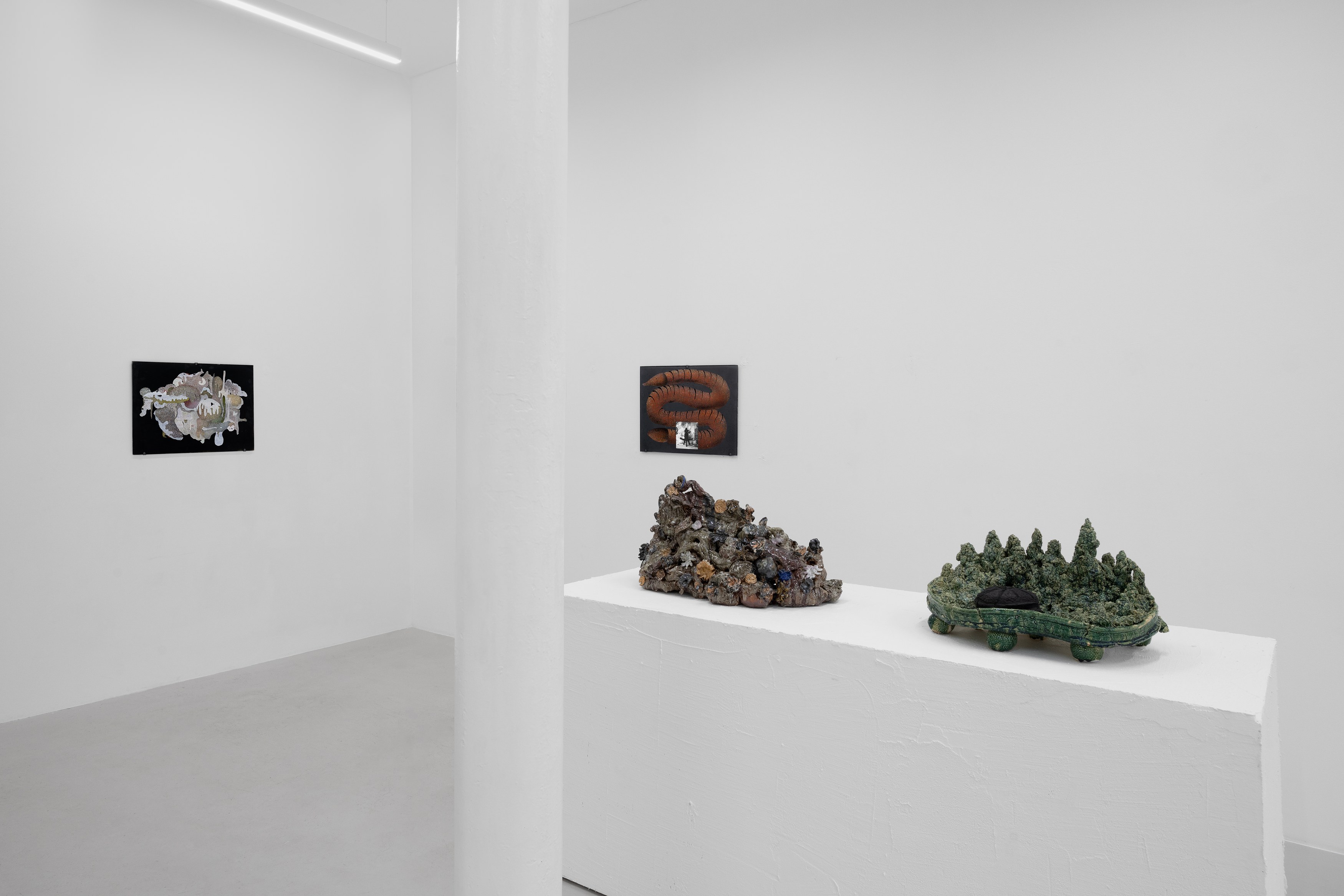 Aaron Angell, NOT ALL ON SHOW: Hinterglasmalerei & Verre églomisé 4-5/2025: ‘Organ Painting’, ‘Bamboo Organ Painting’, ‘Worm Organ Painting’, ‘Intarsia – View’, ‘Intarsia – Shut’, ‘Northern Renaissance Social Abstract Demonstration’, ‘Intarsia – Whitefly’; ‘Pig, tulip, pig, tulip, pig, tulip’; ‘Scholar – Melon’.Oribe 2-5/2025: ‘Melon – Life On Ship’, ‘Abilità Negativa’ (three versions), ‘Tray with Two Capped Heads’, ‘Tray with Clouds’, ‘Gongshi with Carbonised Panis Quadratis’; Shino Americàin & polychrome 2- at Ilenia, photo 16