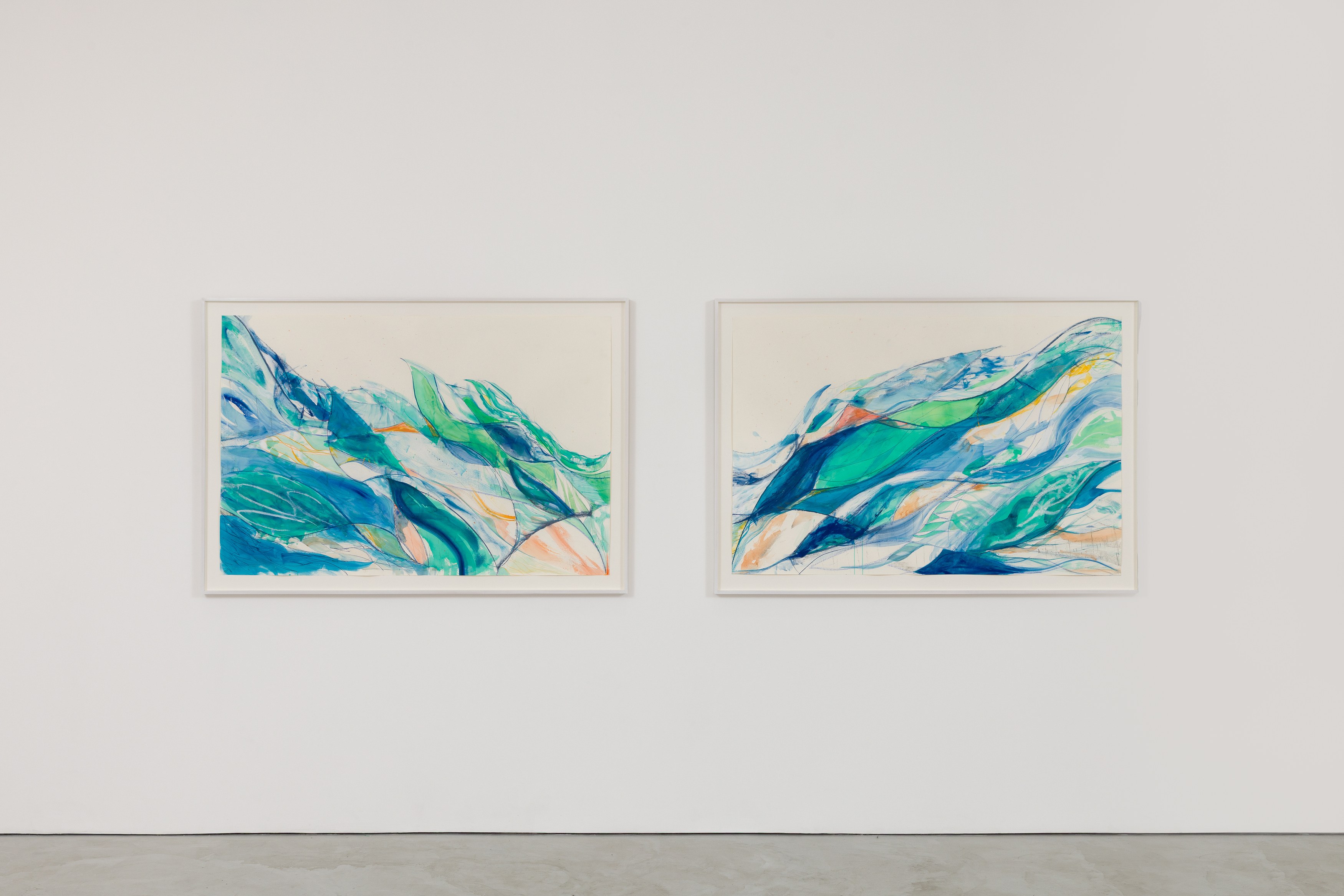 Ro Robertson, Holder Up at Maximillian William, photo 5