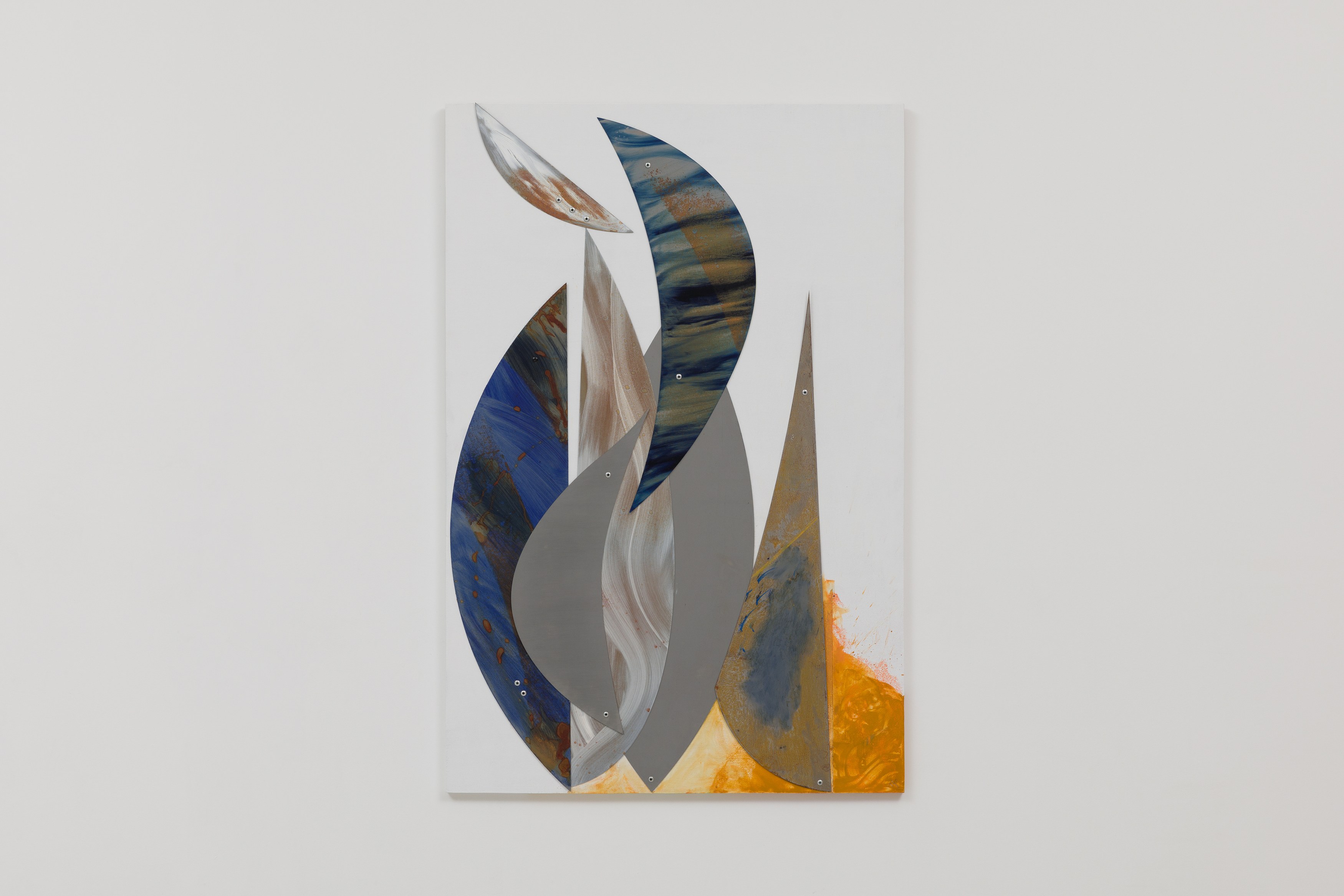 Ro Robertson, Holder Up at Maximillian William, photo 10