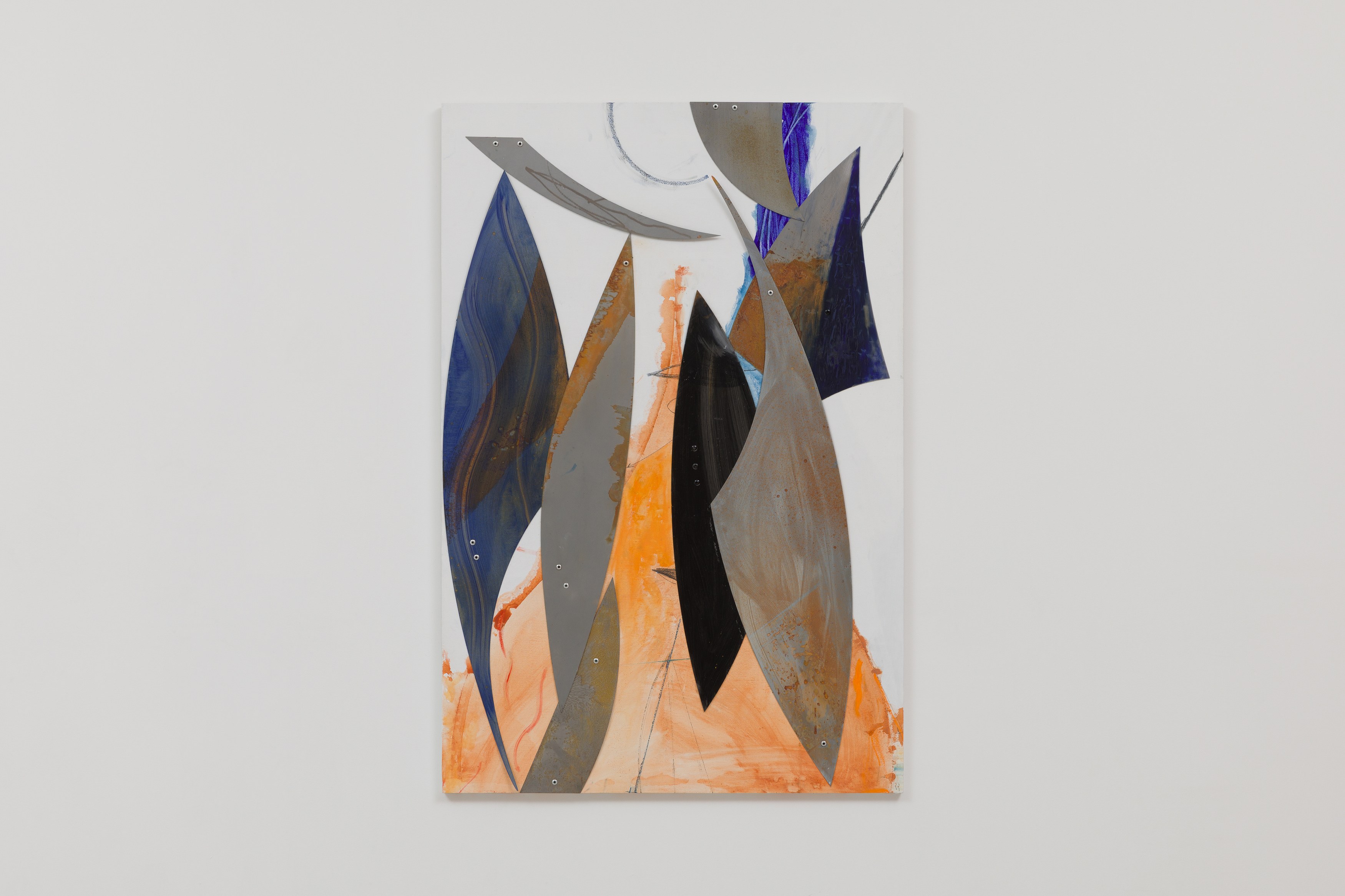 Ro Robertson, Holder Up at Maximillian William, photo 9