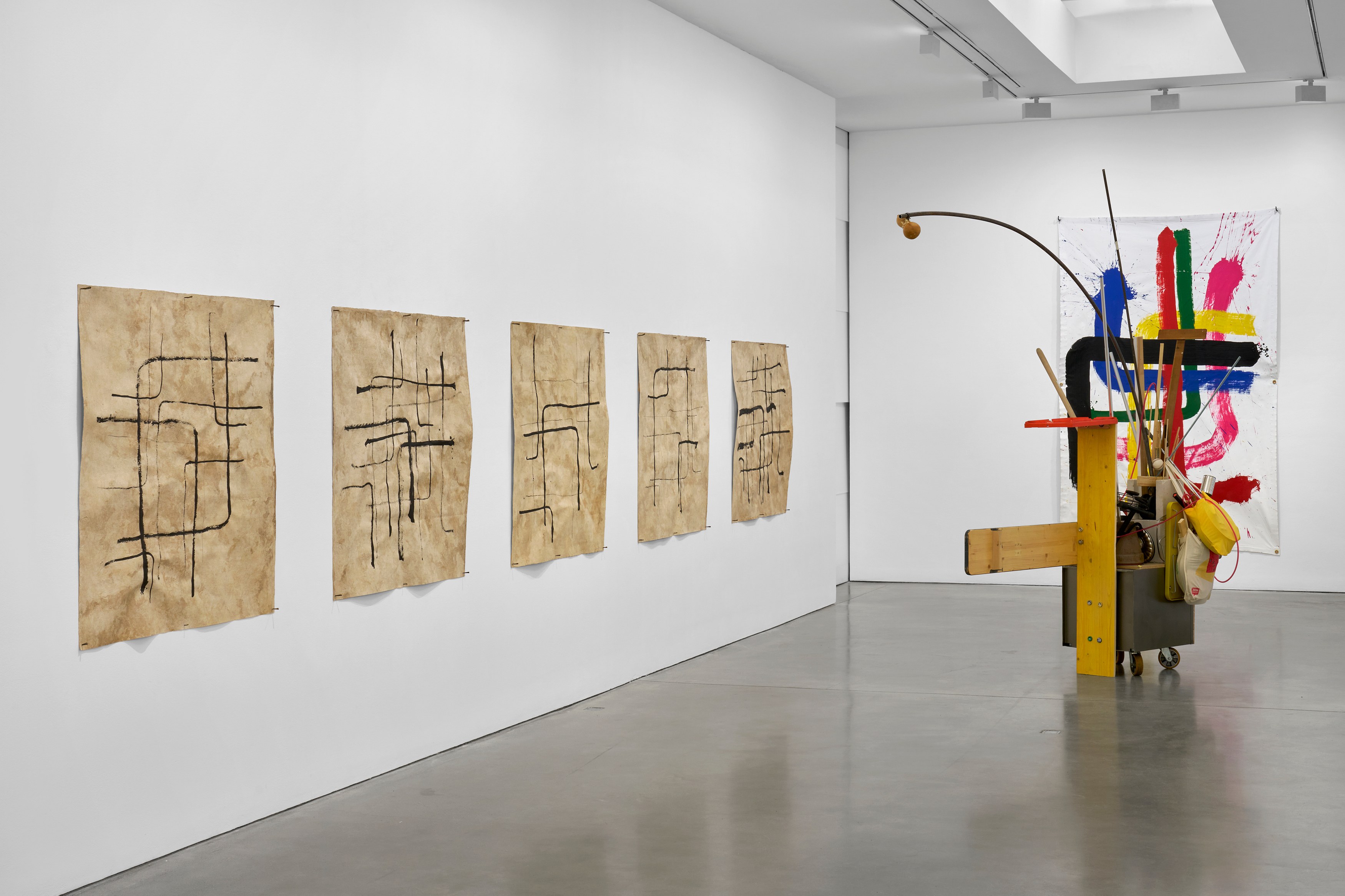 Abraham Cruzvillegas, Splitogetherness: Another Groove at Galerie Thomas Schulte, photo 5