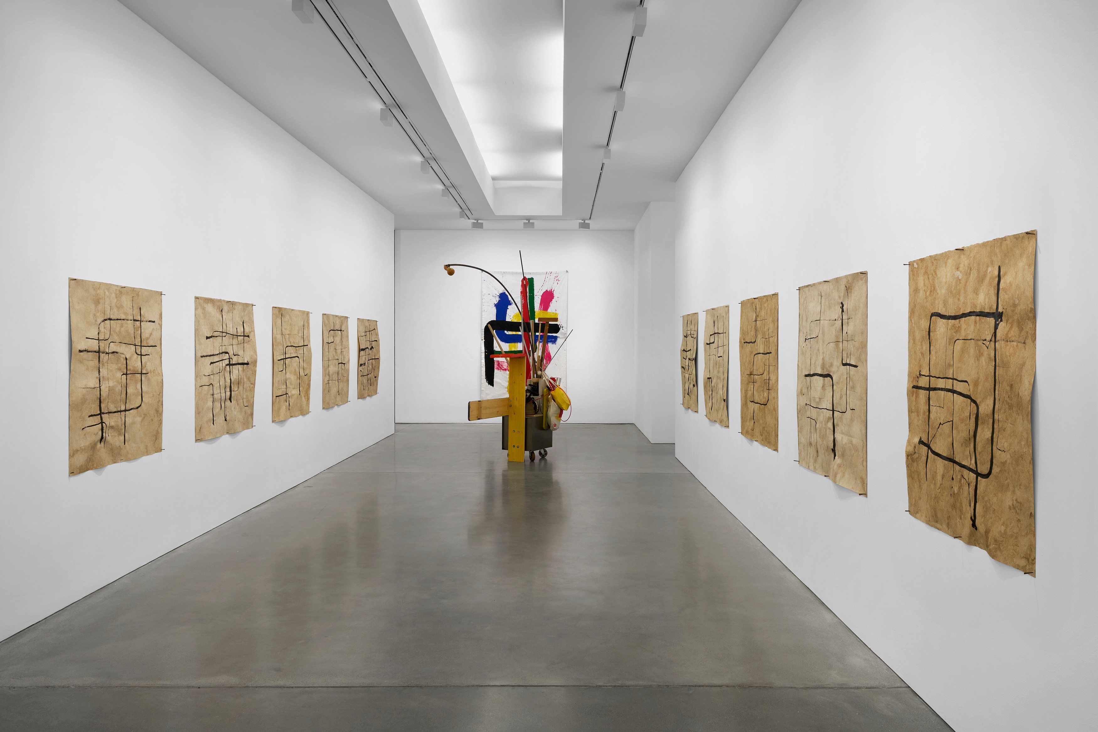 Abraham Cruzvillegas, Splitogetherness: Another Groove at Galerie Thomas Schulte, photo 2