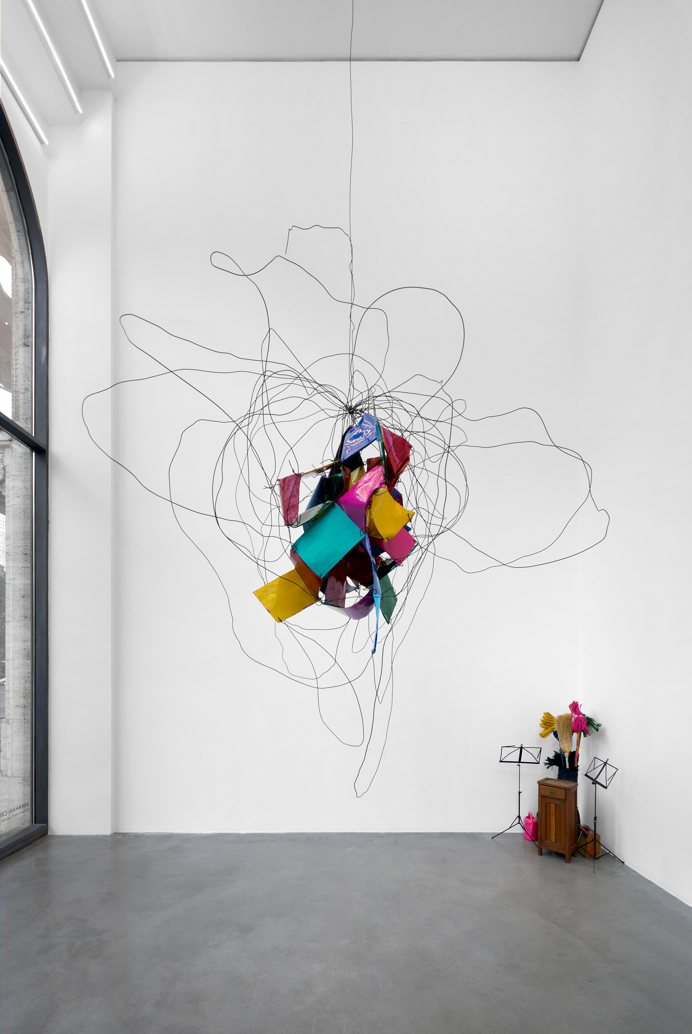 Abraham Cruzvillegas, Splitogetherness: Another Groove at Galerie Thomas Schulte, photo 11
