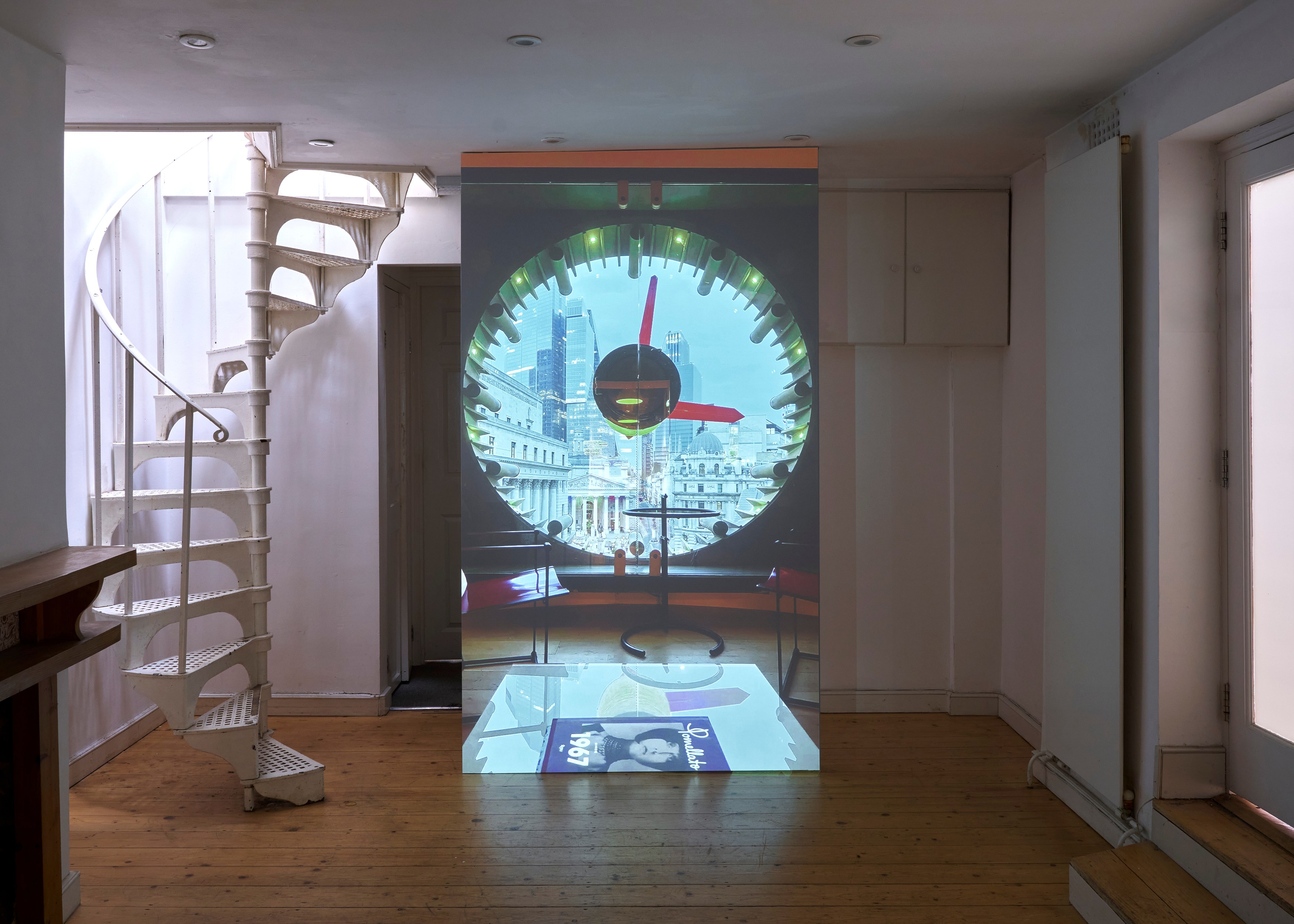 Eloise Hawser, Civil Twilight at Flat Time House, photo 9
