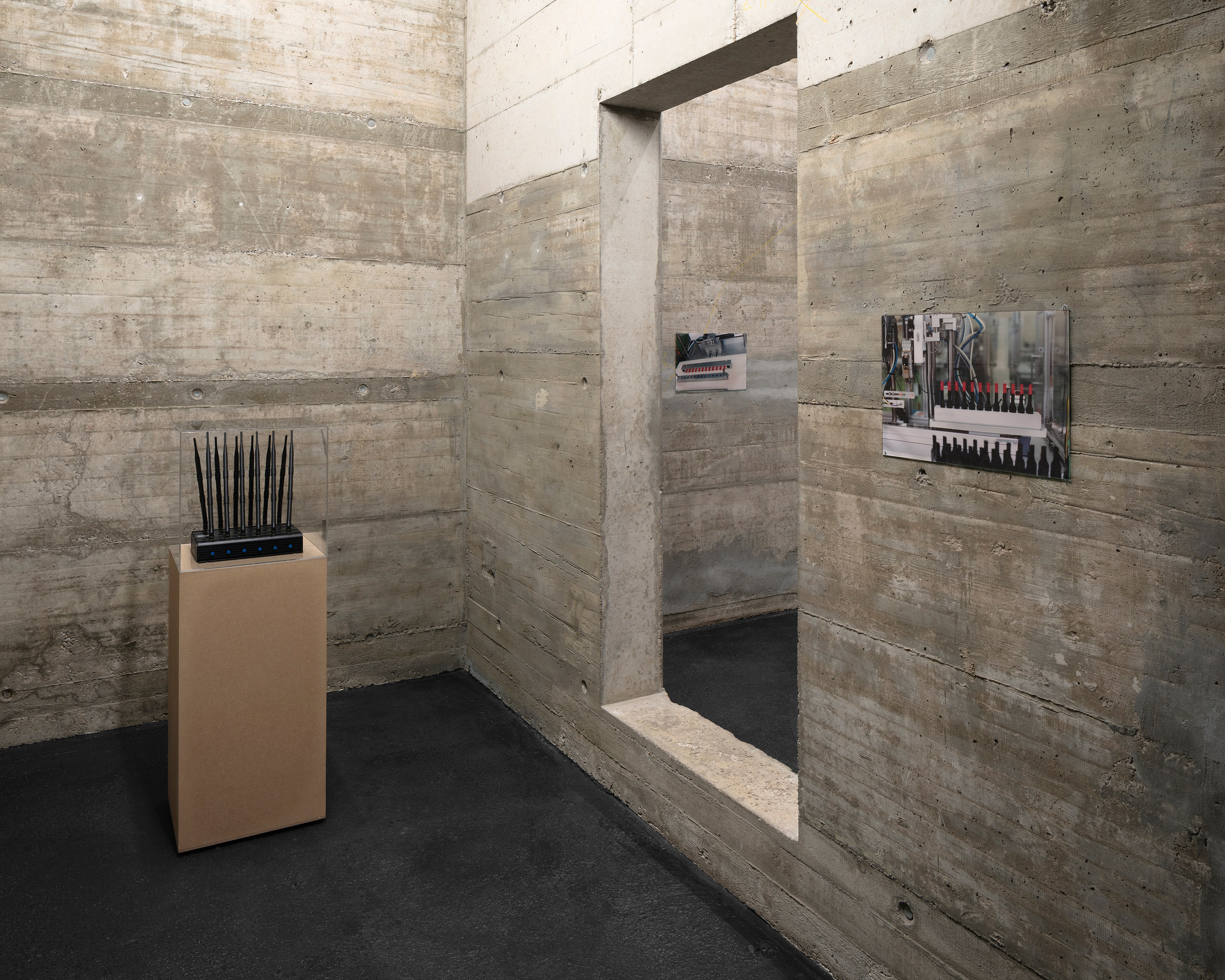 Noah Barker & Dora Budor, Maryam Jafri, Hackers & Painters pt. 2 at CHB-2, photo 12