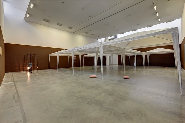 Image 2 of 19