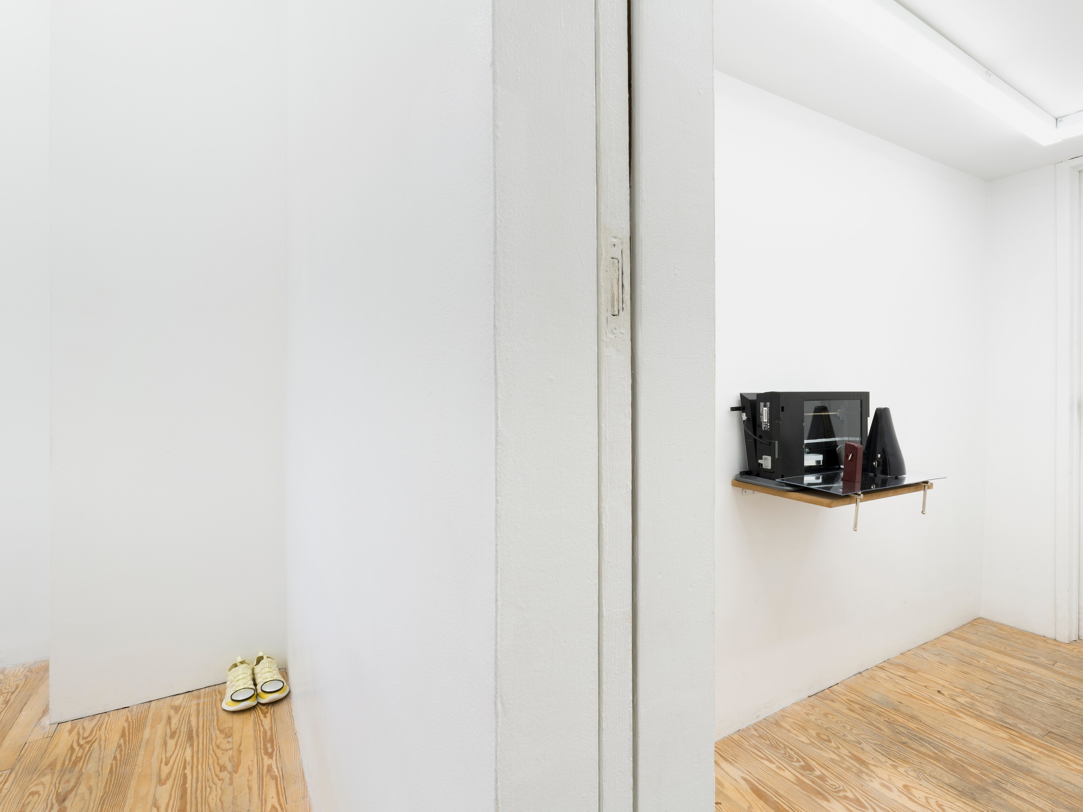 Lorenzo Bueno, Max Guy, The Empty Space at King's Leap, photo 39