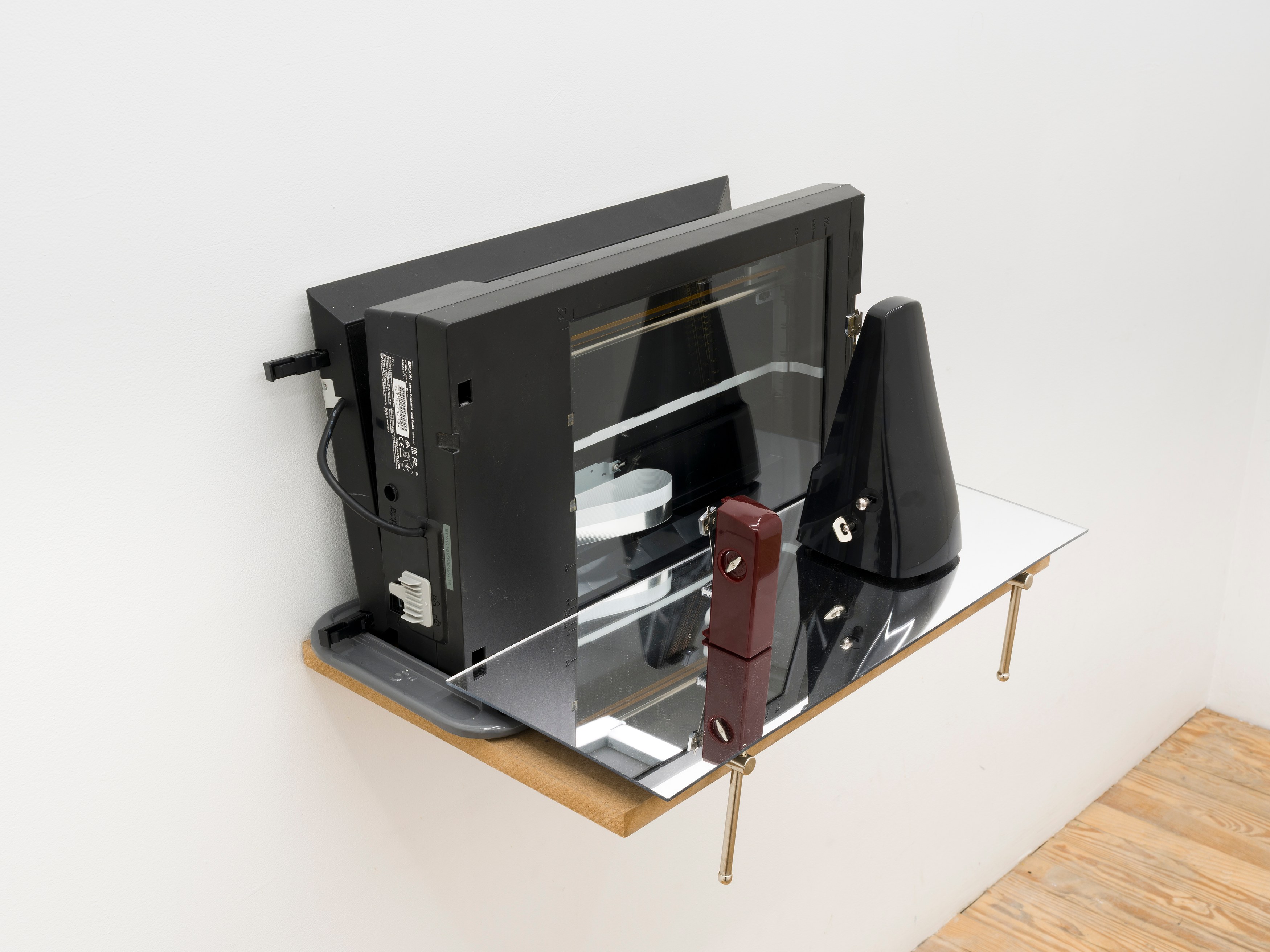 Lorenzo Bueno, Max Guy, The Empty Space at King's Leap, photo 42