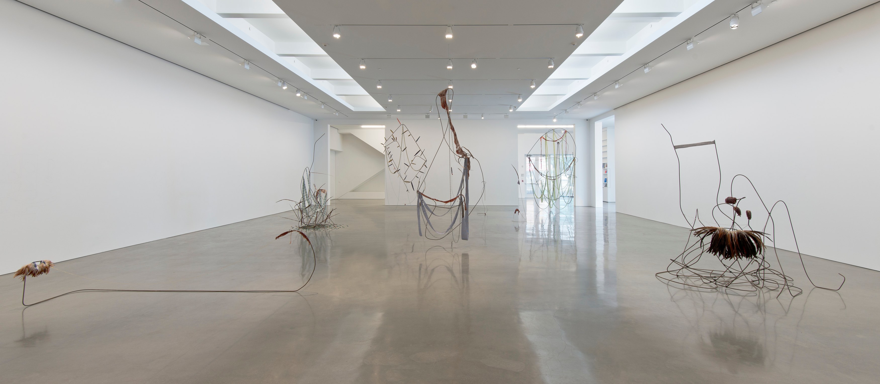 Abraham Cruzvillegas, Autodestrucción at Regen Projects, photo 15