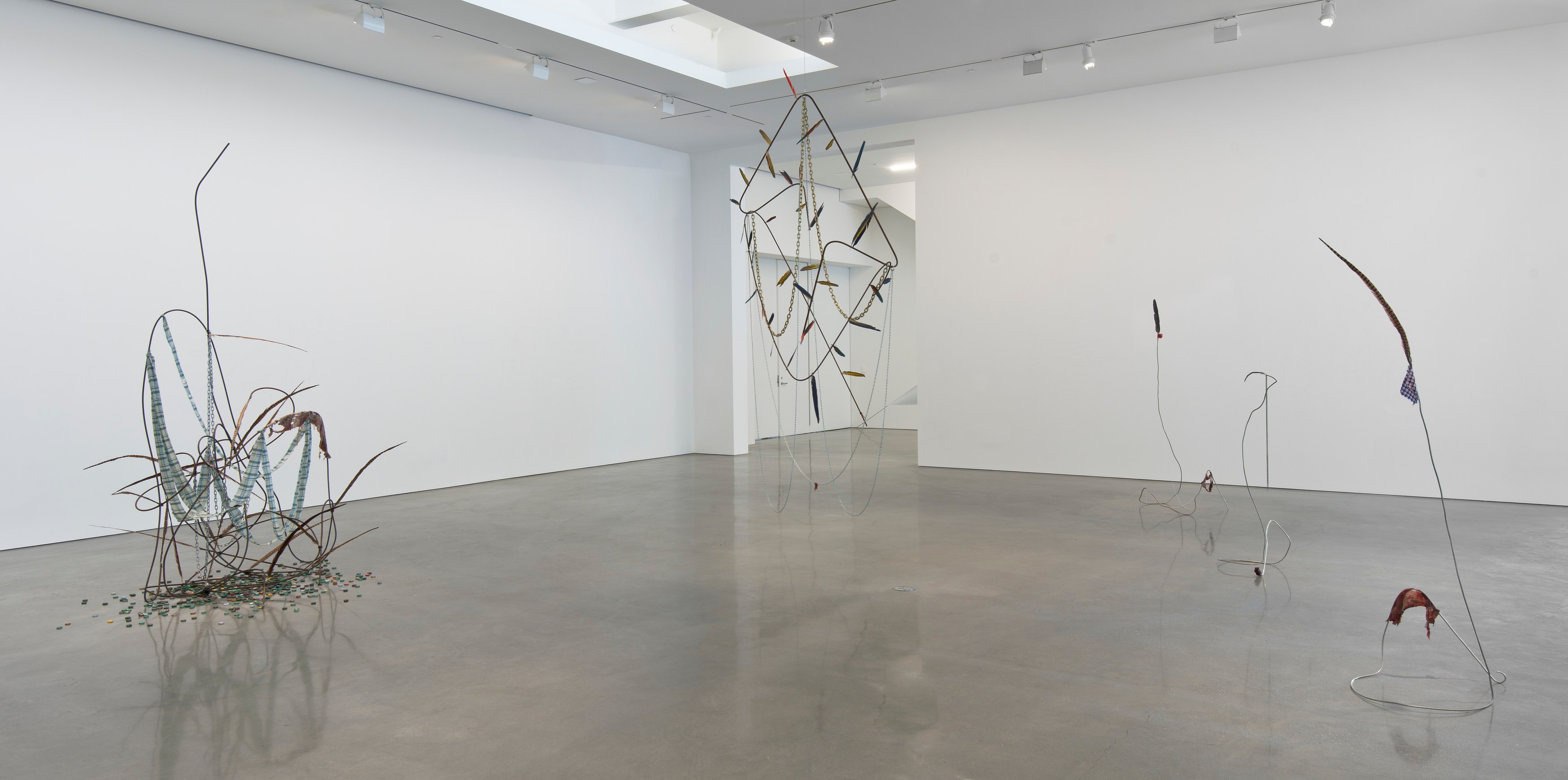 Abraham Cruzvillegas, Autodestrucción at Regen Projects, photo 20