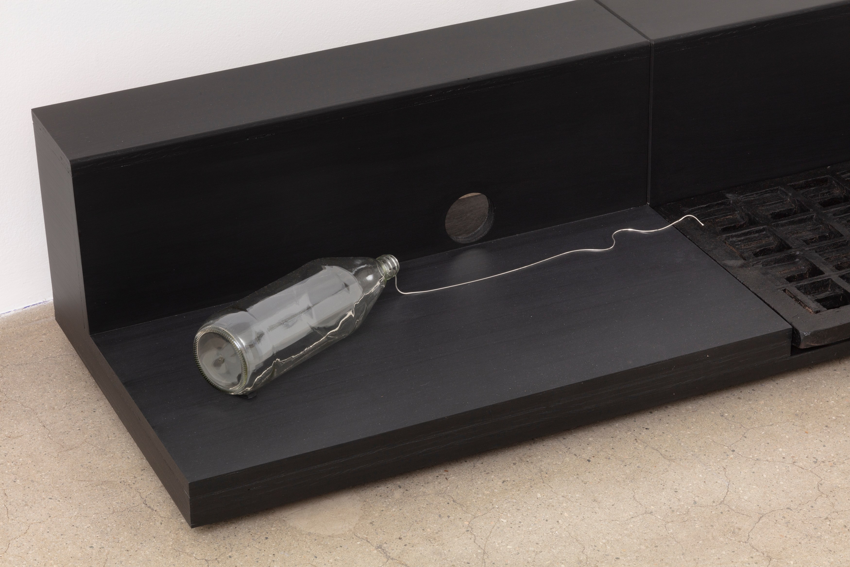 David Shull, FLAT EARTH FALLING WATER at NOON Projects, photo 24