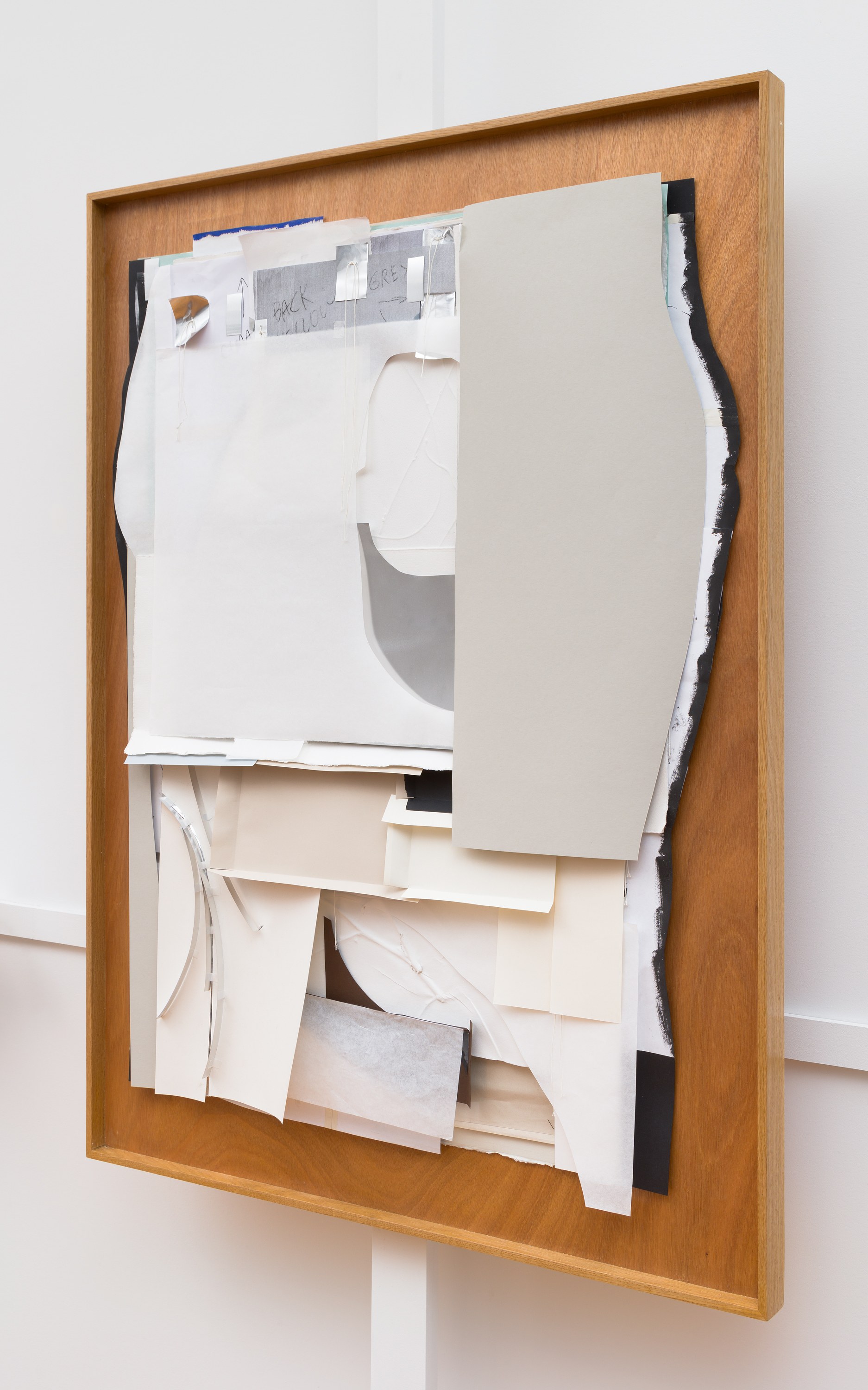 Lucas Odahara, Meio Aqui at David Peter Francis, photo 16